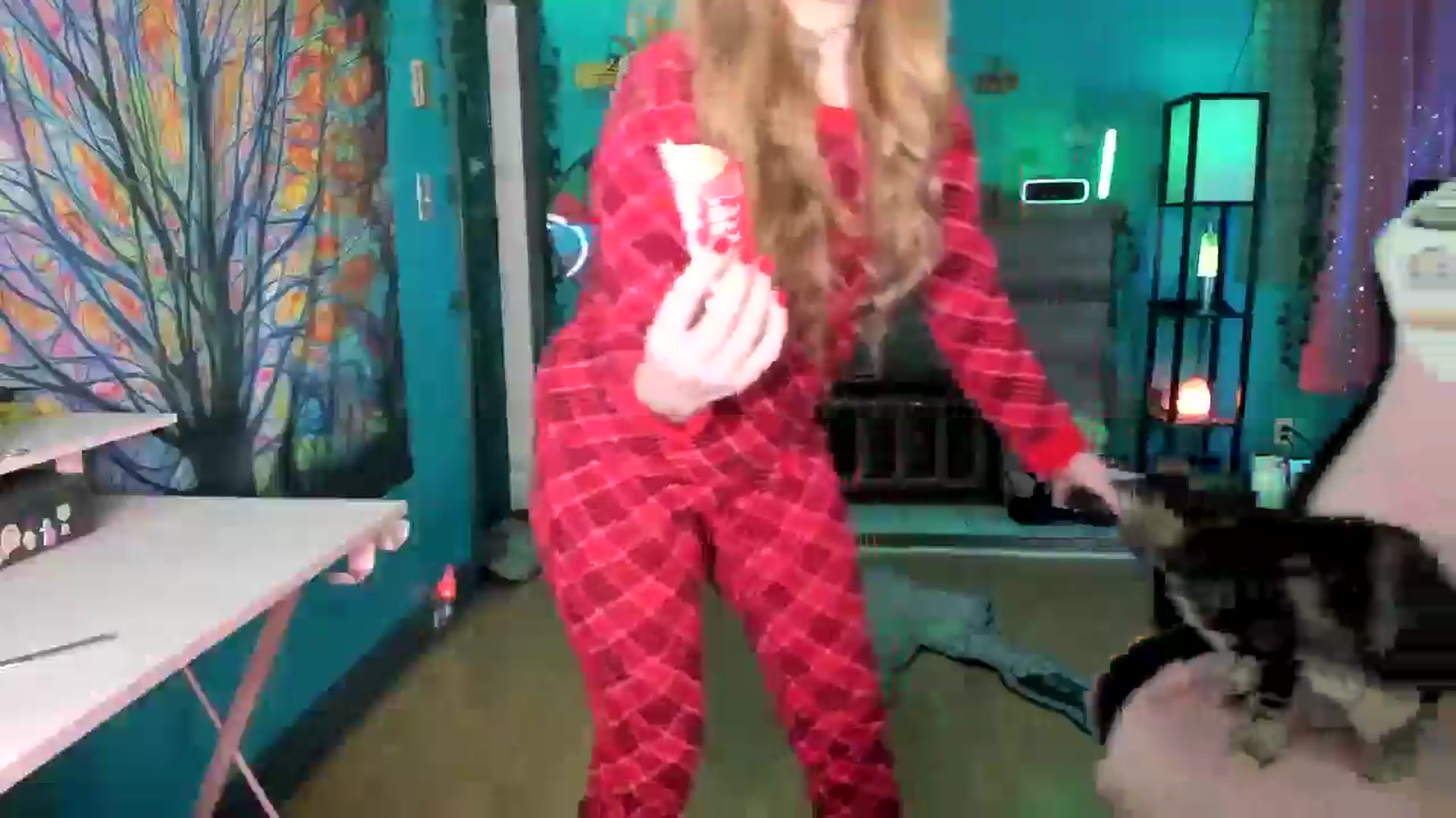 Gallery image thumbnail from MapleMaya's myfreecams stream on, 05/21/2025, 12:01 image 6 of 20