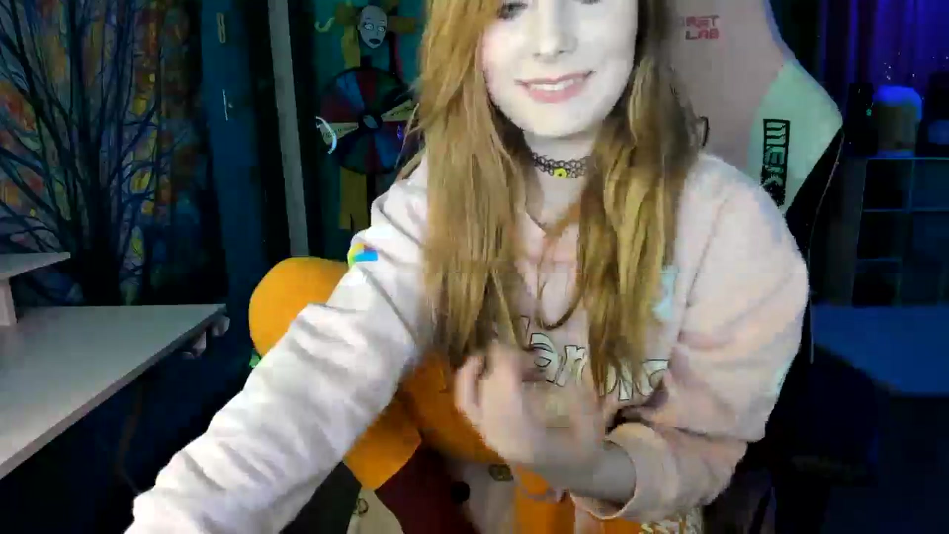 Gallery image thumbnail from MapleMaya's myfreecams stream on, 06/25/2025, 13:42 image 9 of 20
