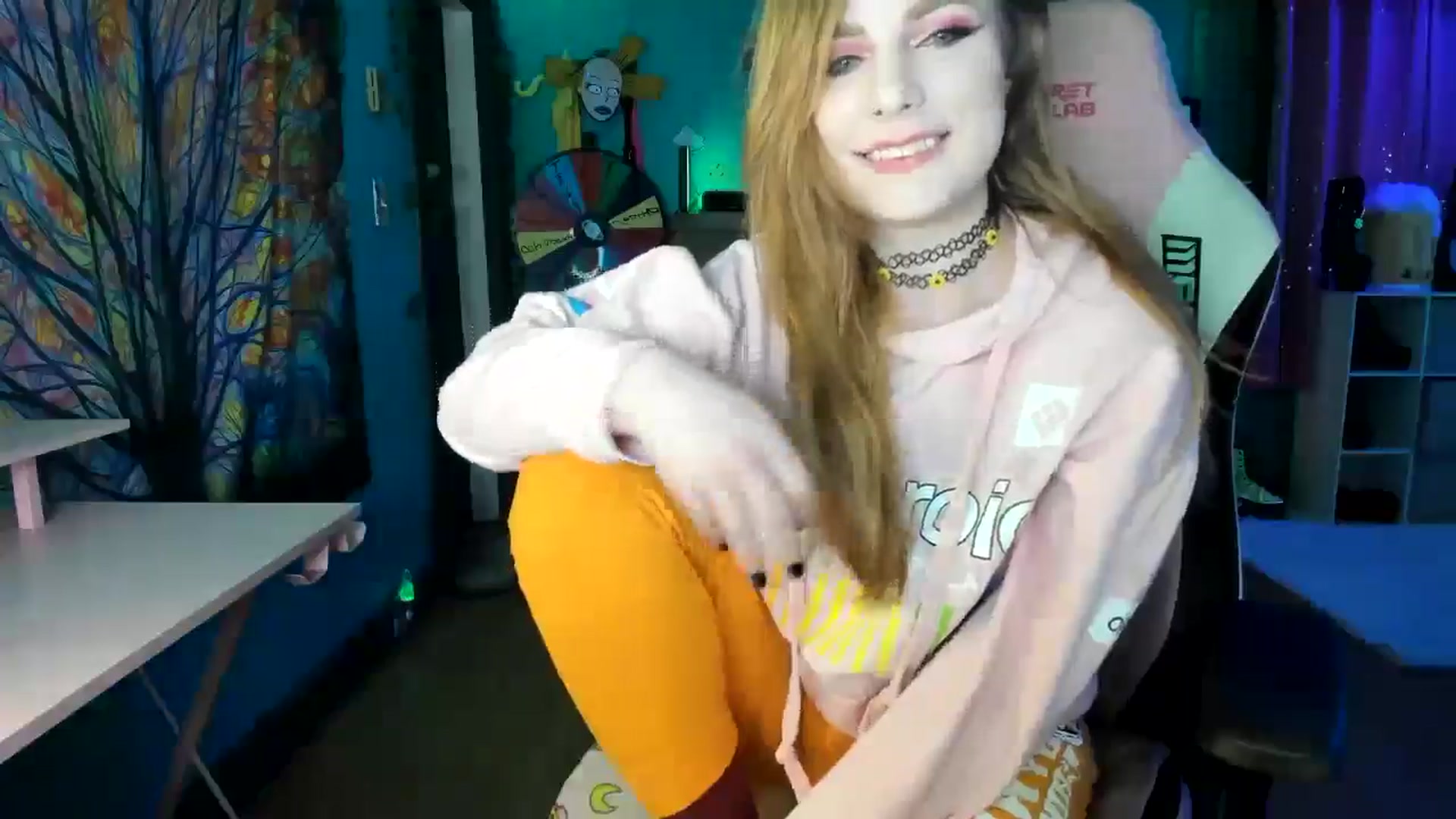 Gallery image thumbnail from MapleMaya's myfreecams stream on, 06/25/2025, 13:42 image 4 of 20