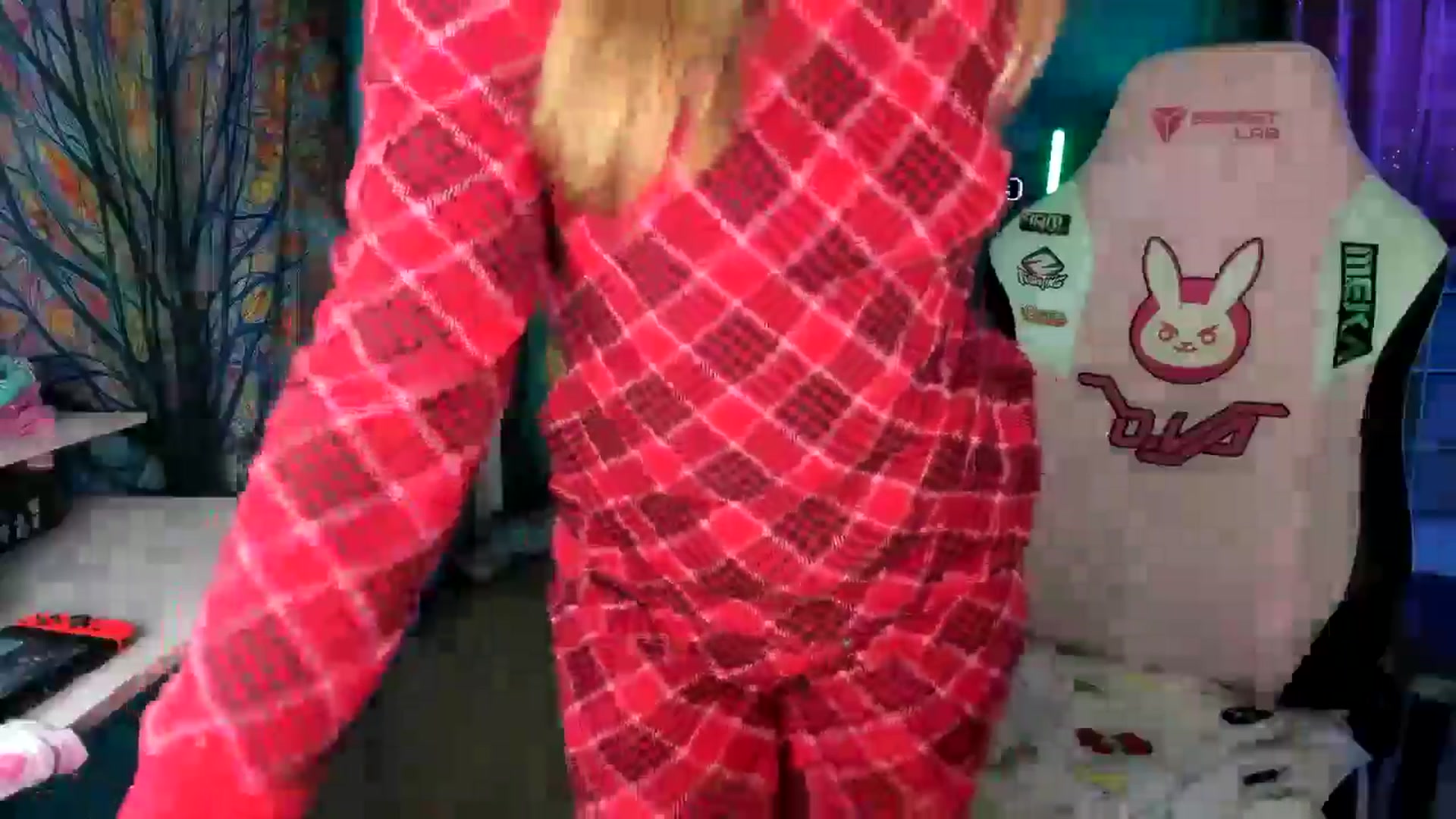 Gallery image thumbnail from MapleMaya's myfreecams stream on, 07/22/2025, 09:46 image 18 of 20
