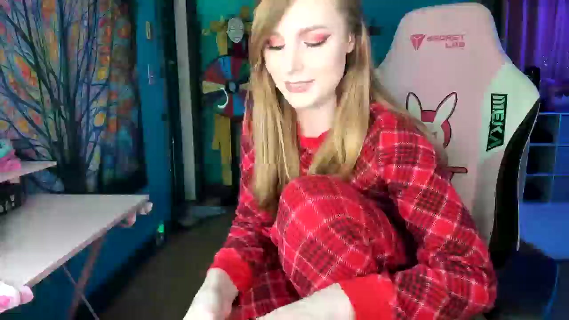 Gallery image thumbnail from MapleMaya's myfreecams stream on, 07/22/2025, 09:46 image 17 of 20