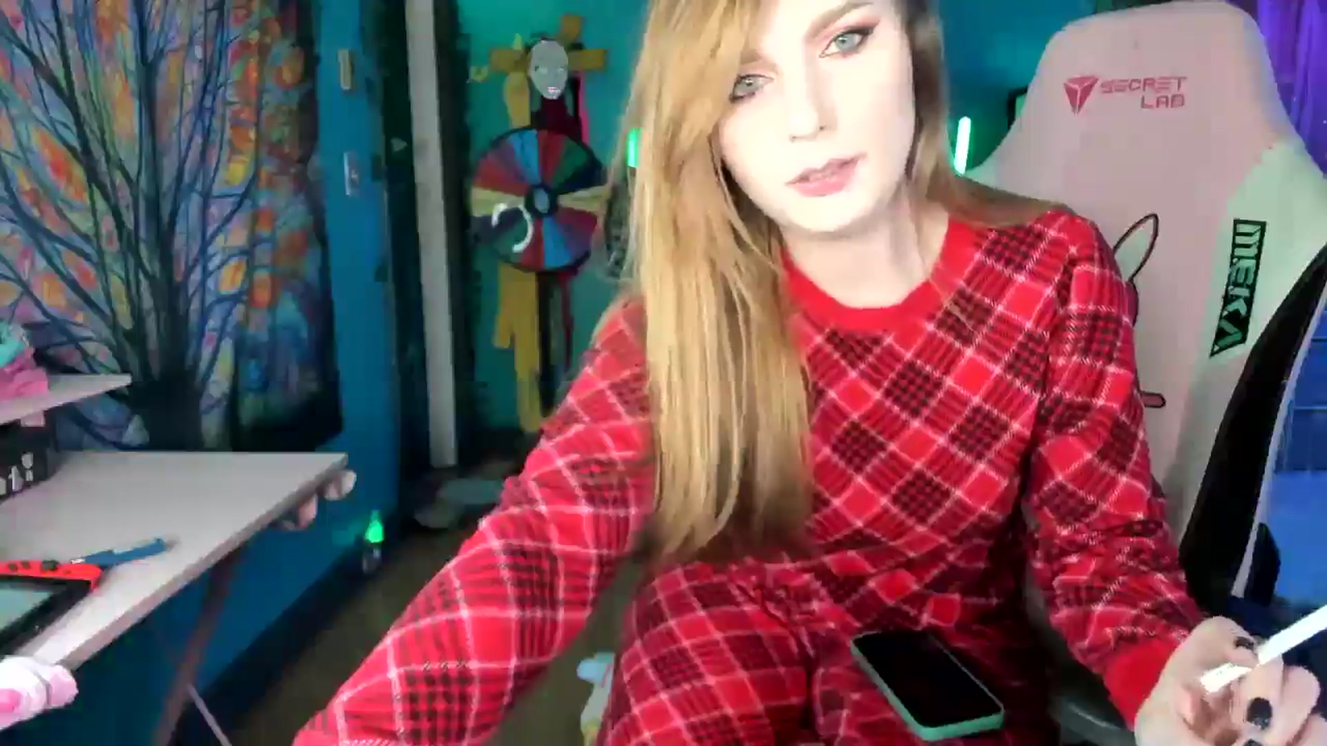 Gallery image thumbnail from MapleMaya's myfreecams stream on, 07/22/2025, 09:46 image 20 of 20