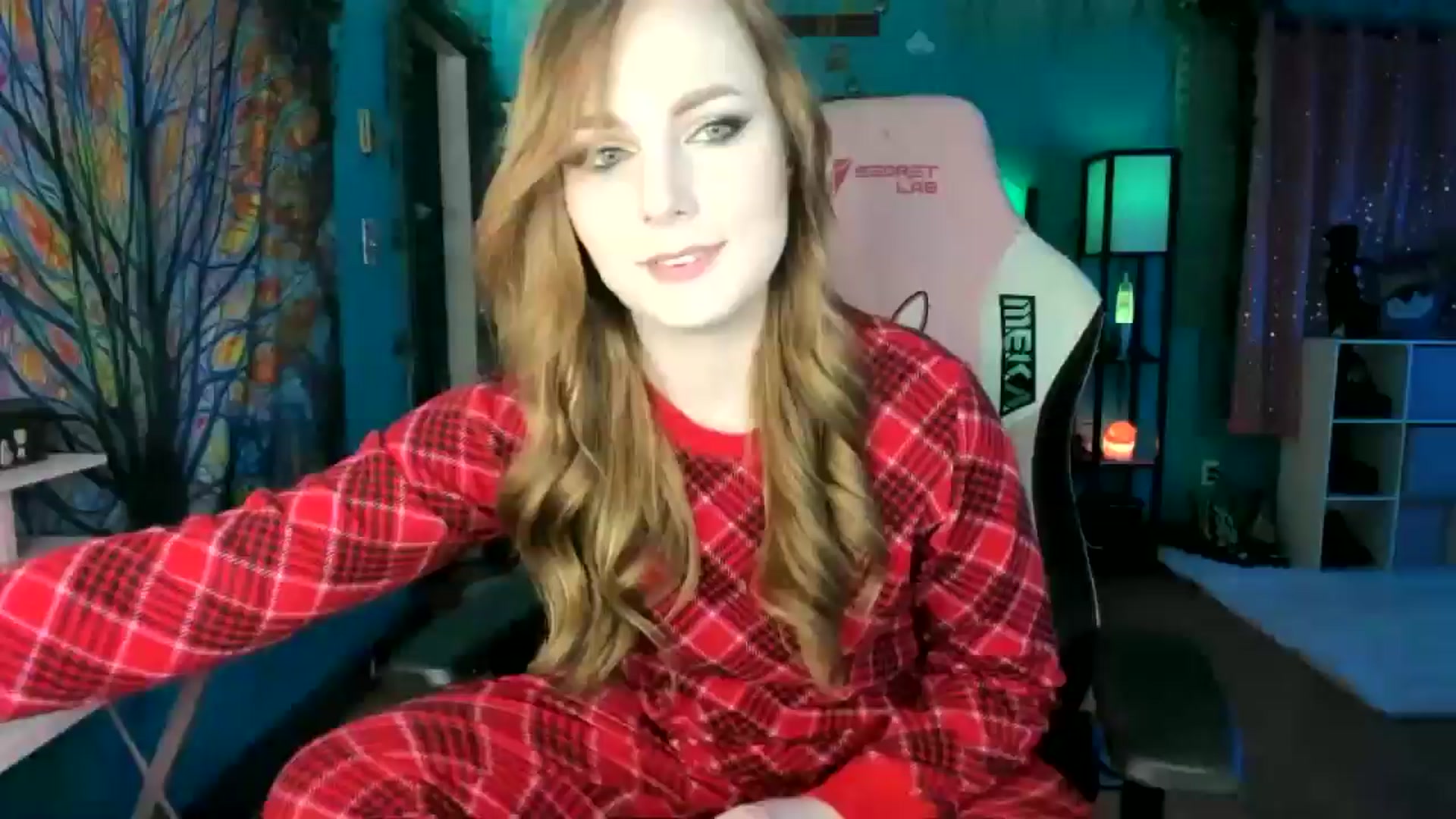 Gallery image thumbnail from MapleMaya's myfreecams stream on, 08/11/2025, 06:38 image 4 of 20