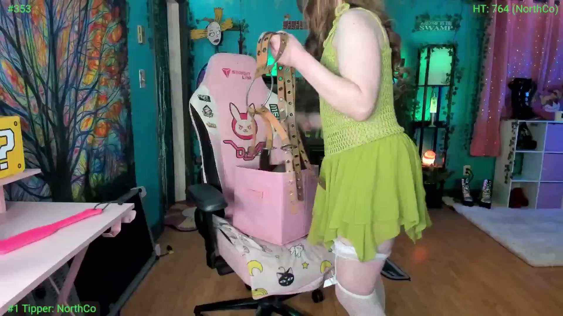 Gallery image thumbnail from MapleMaya's myfreecams stream on, 11/08/2025, 13:38 image 7 of 20
