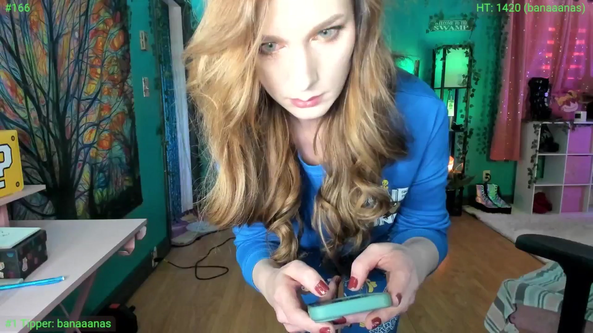 Gallery image thumbnail from MapleMaya's myfreecams stream on, 11/21/2025, 13:27 image 15 of 20