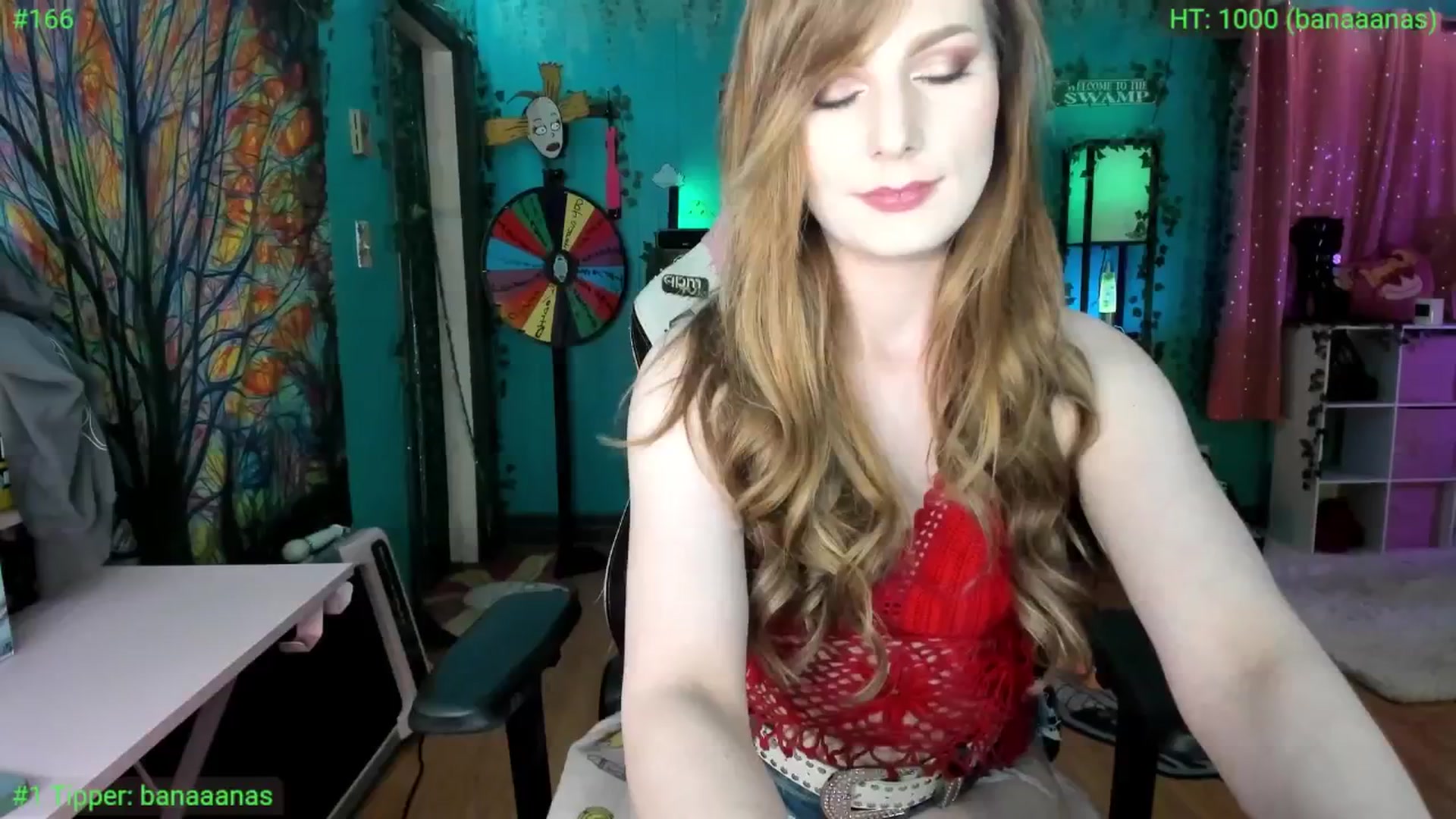 Gallery image thumbnail from MapleMaya's myfreecams stream on, 11/22/2025, 08:00 image 17 of 20