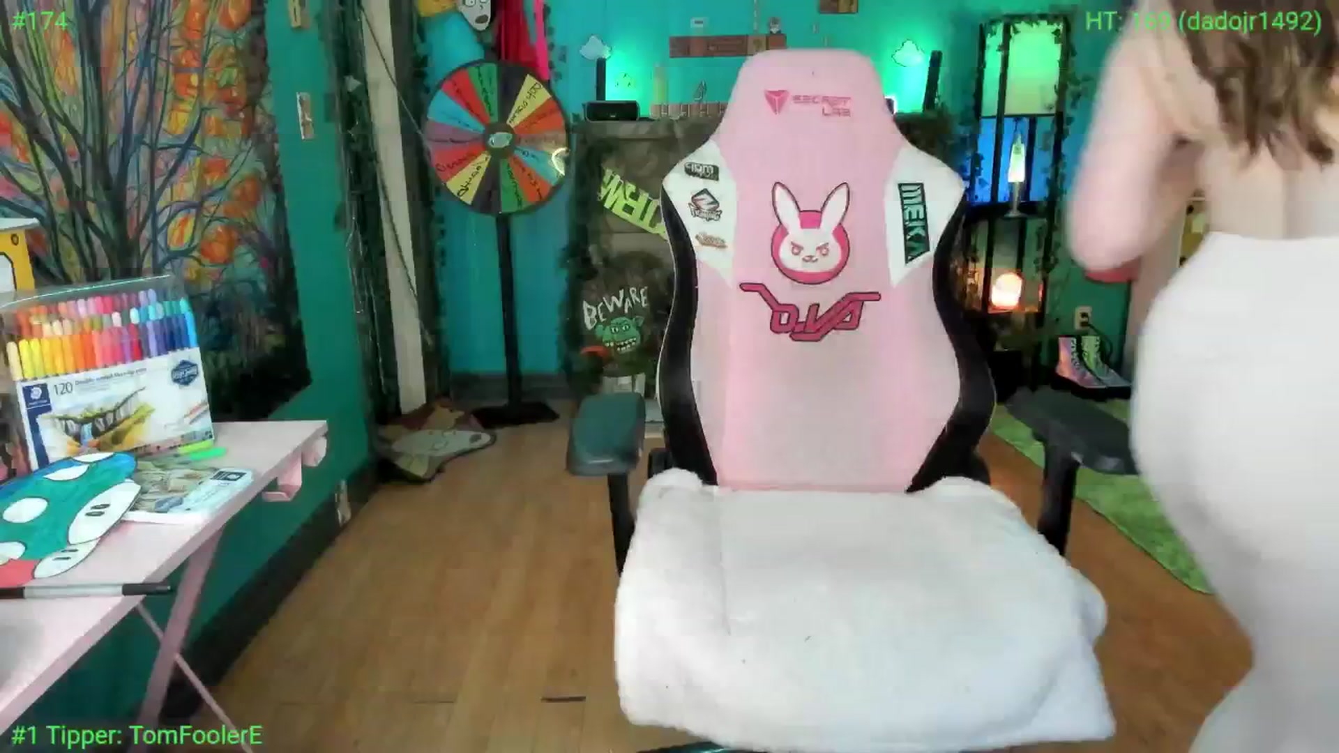 Gallery image thumbnail from MapleMaya's myfreecams stream on, 11/30/2025, 10:10 image 17 of 20