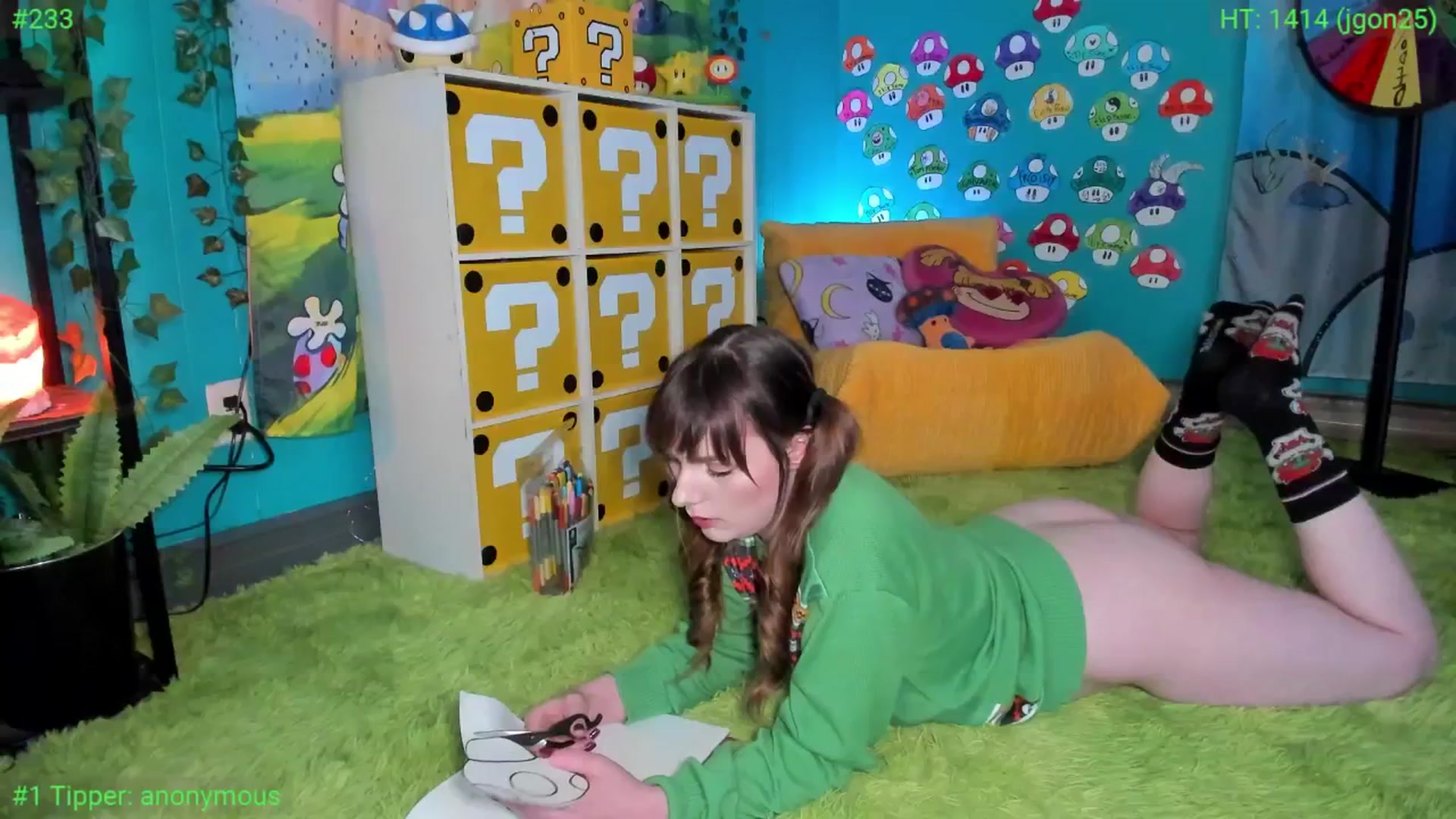 Gallery image thumbnail from MapleMaya's myfreecams stream on, 12/22/2025, 11:07 image 1 of 20