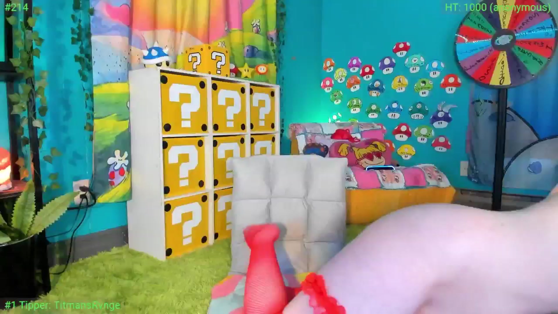 Gallery image thumbnail from MapleMaya's myfreecams stream on, 12/25/2025, 14:13 image 11 of 20