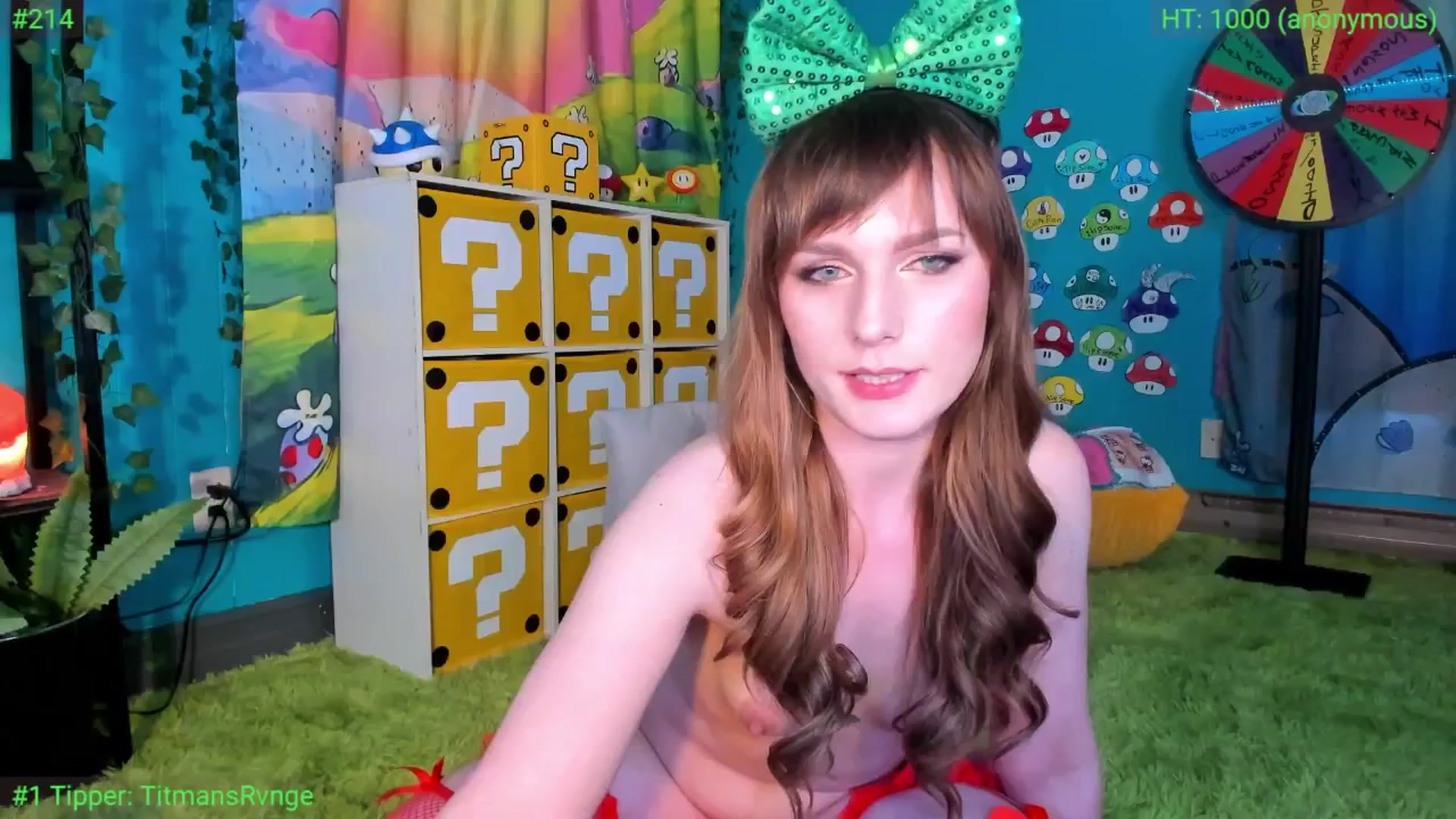 Gallery image thumbnail from MapleMaya's myfreecams stream on, 12/25/2025, 14:13 image 13 of 20