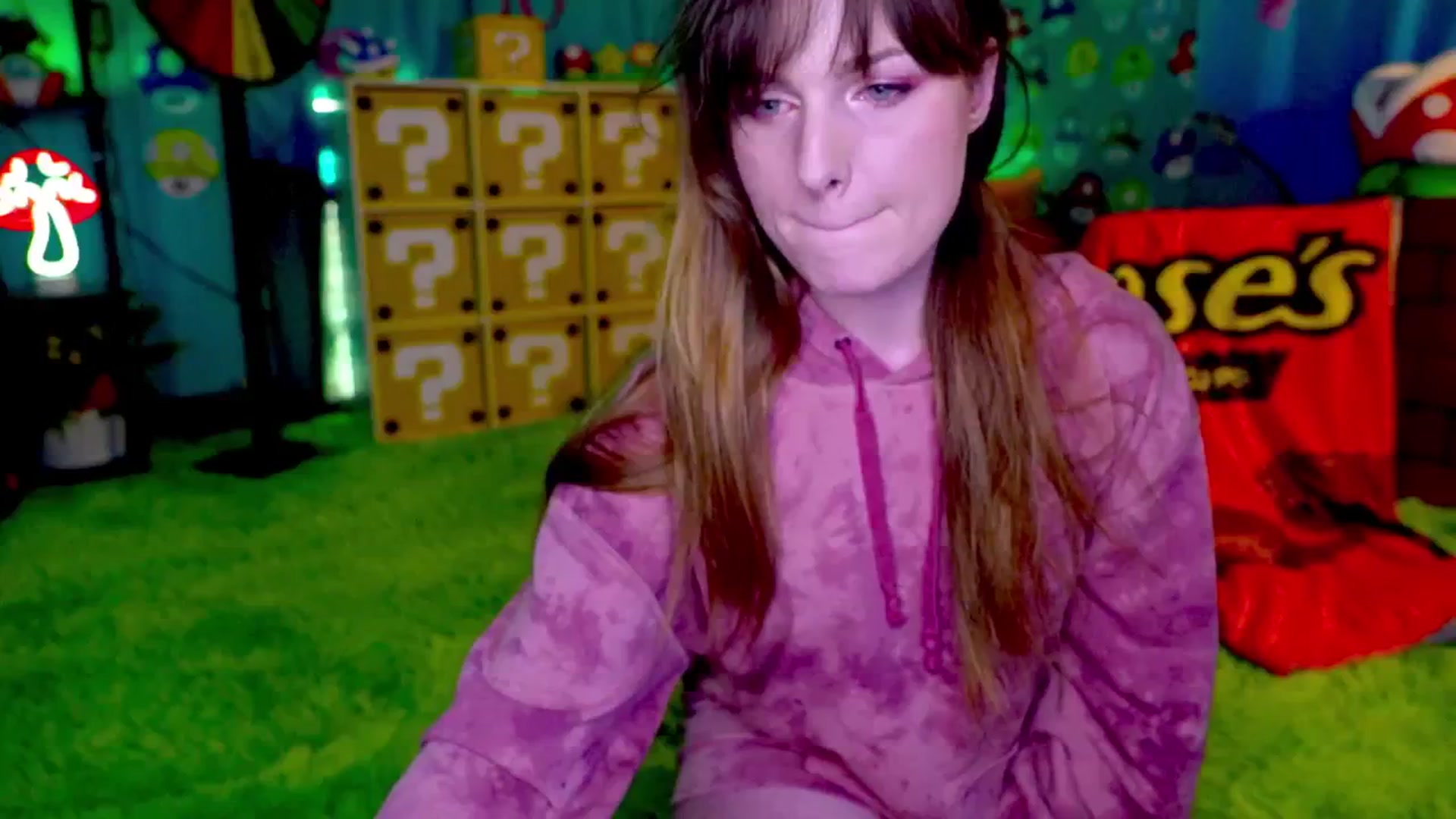 Gallery image thumbnail from MapleMaya's myfreecams stream on, 05/02/2026, 11:16 image 4 of 20