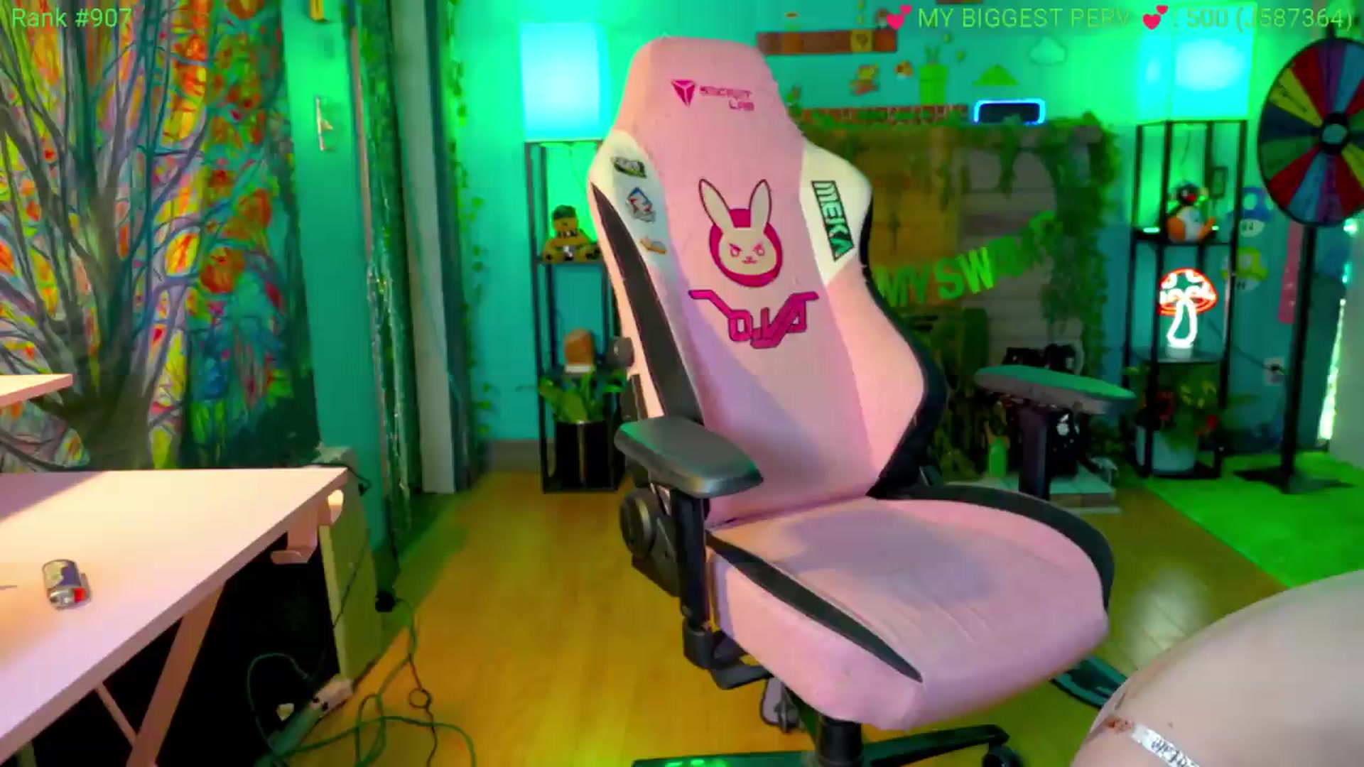 Gallery image thumbnail from MapleMaya's myfreecams stream on, 05/16/2026, 10:31 image 13 of 20