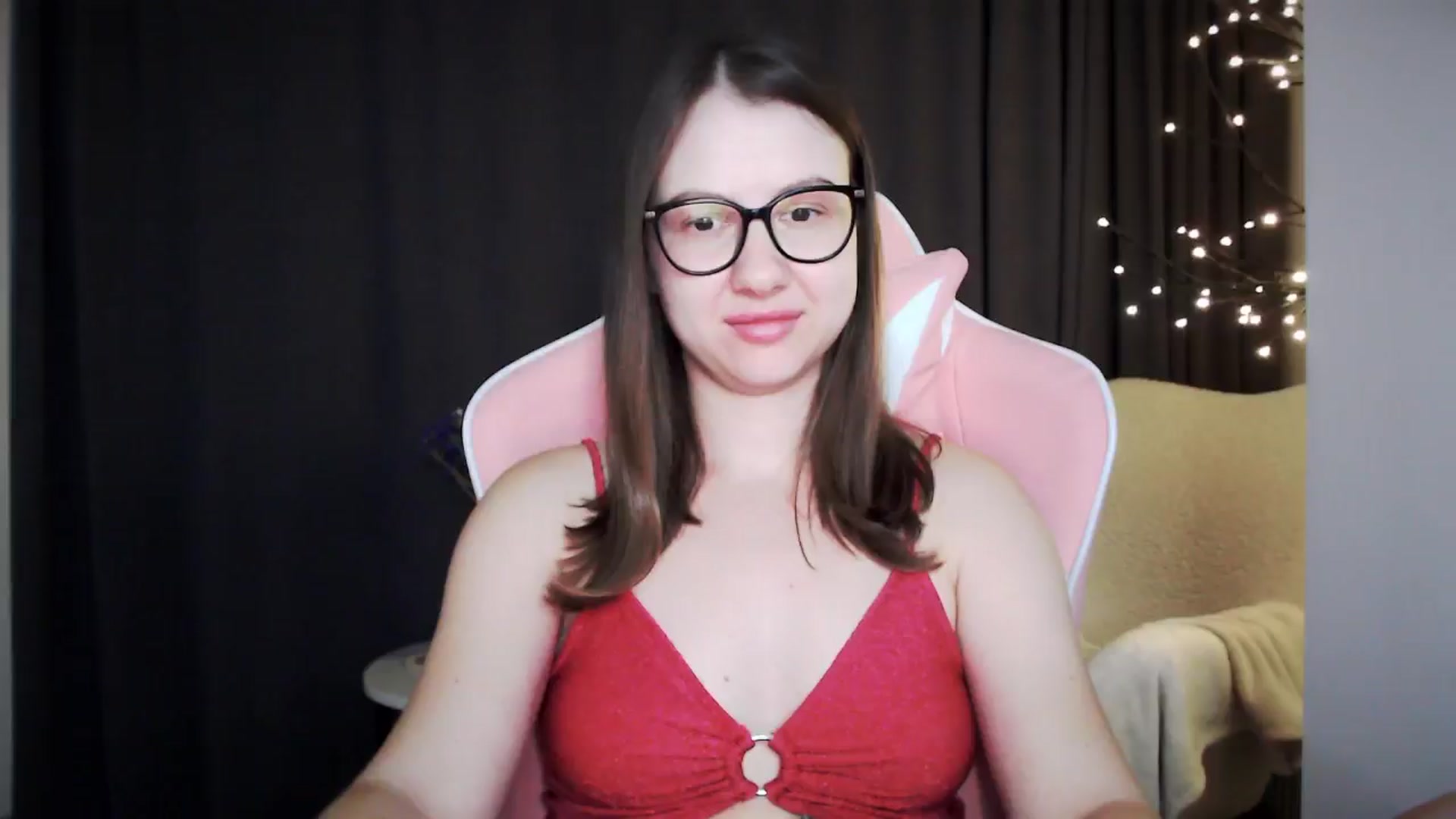 Gallery image thumbnail from MarTiny's myfreecams stream on, 10/06/2024, 01:15 image 10 of 20