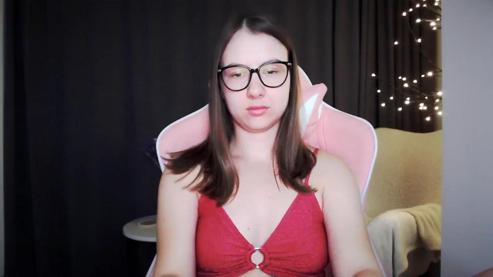 Gallery image thumbnail from MarTiny's myfreecams stream on, 10/06/2024, 01:15 image 13 of 20