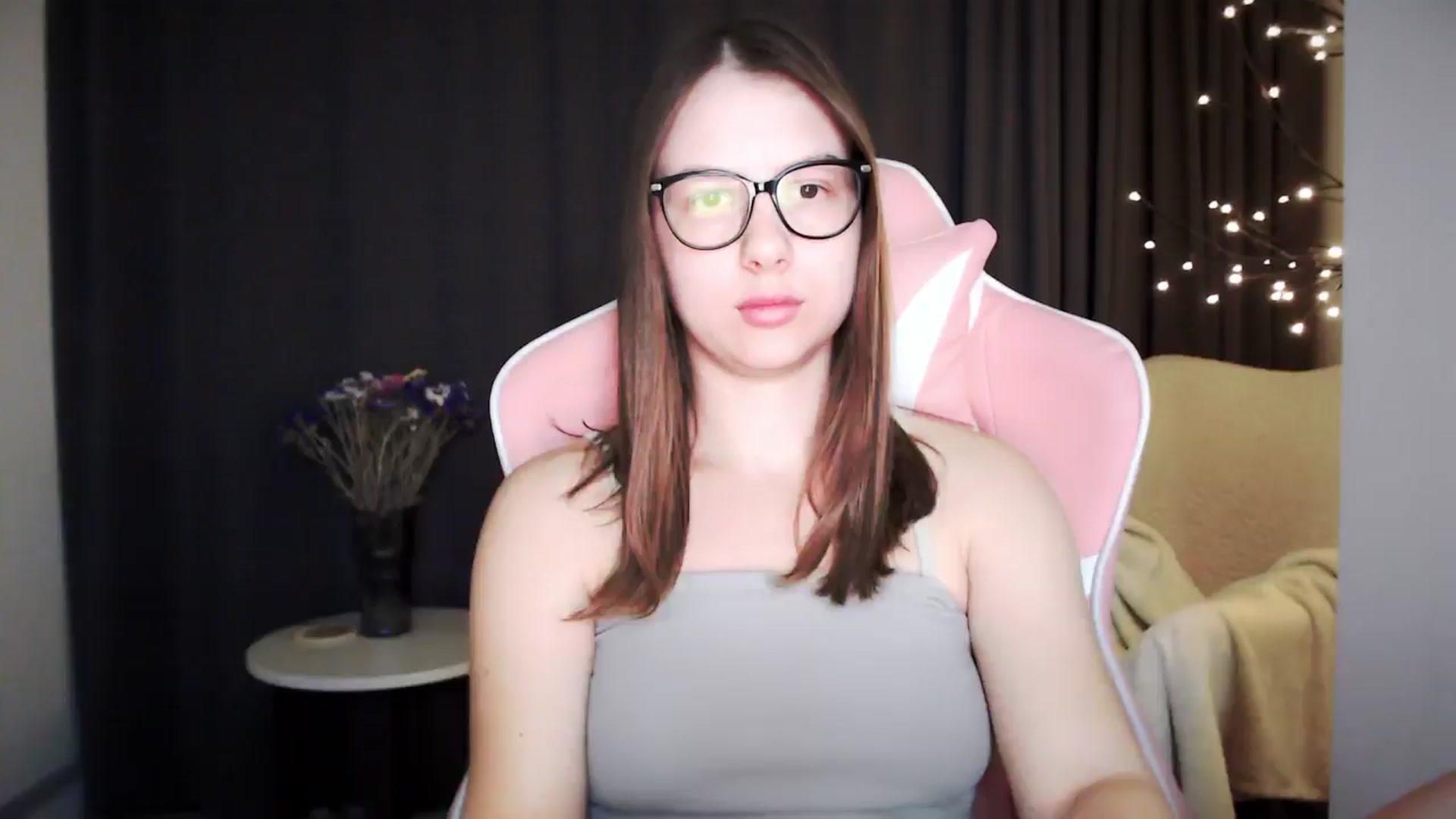 Gallery image thumbnail from MarTiny's myfreecams stream on, 10/10/2024, 01:08 image 10 of 20