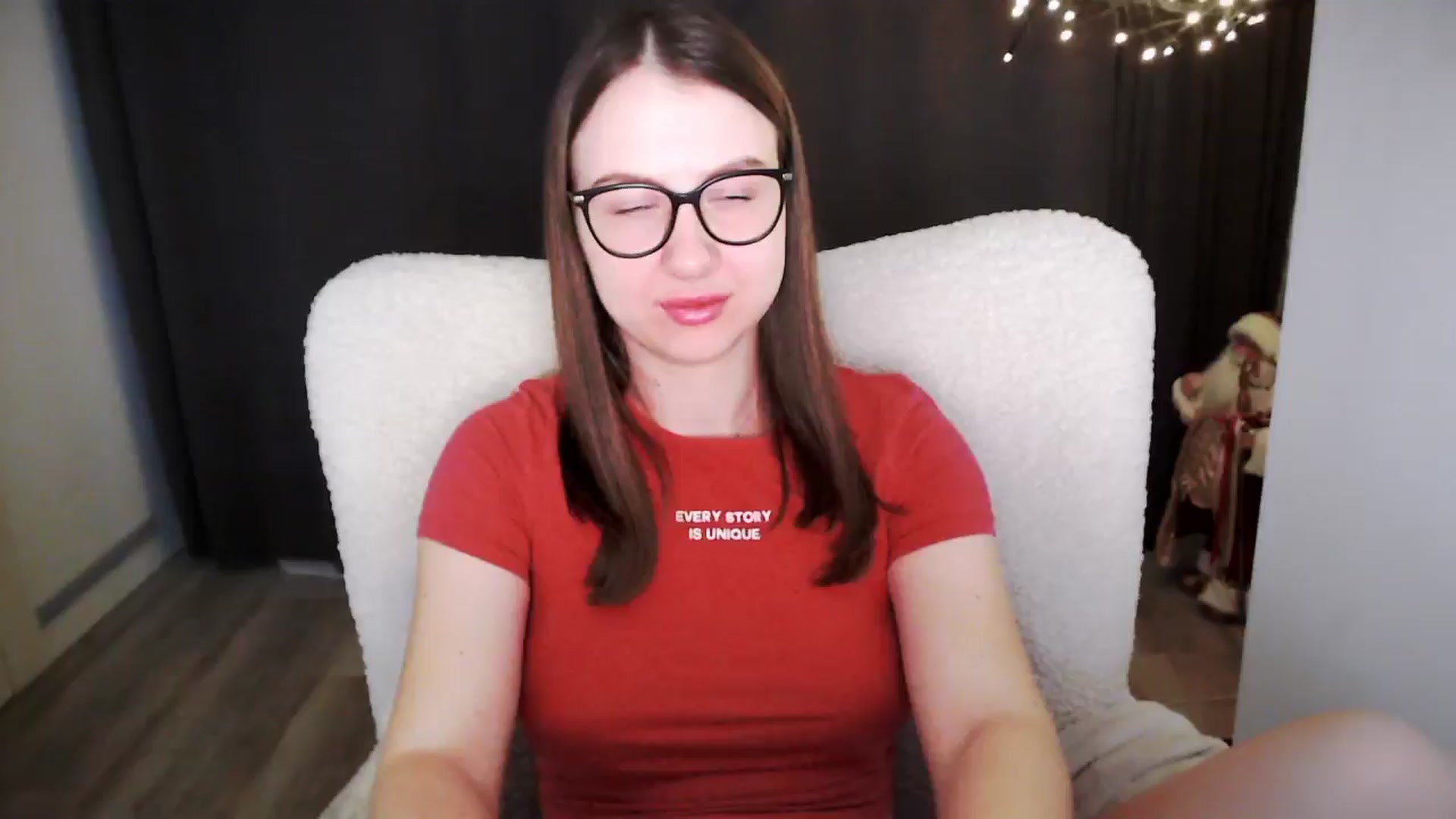 Gallery image thumbnail from MarTiny's myfreecams stream on, 02/07/2025, 02:37 image 7 of 20