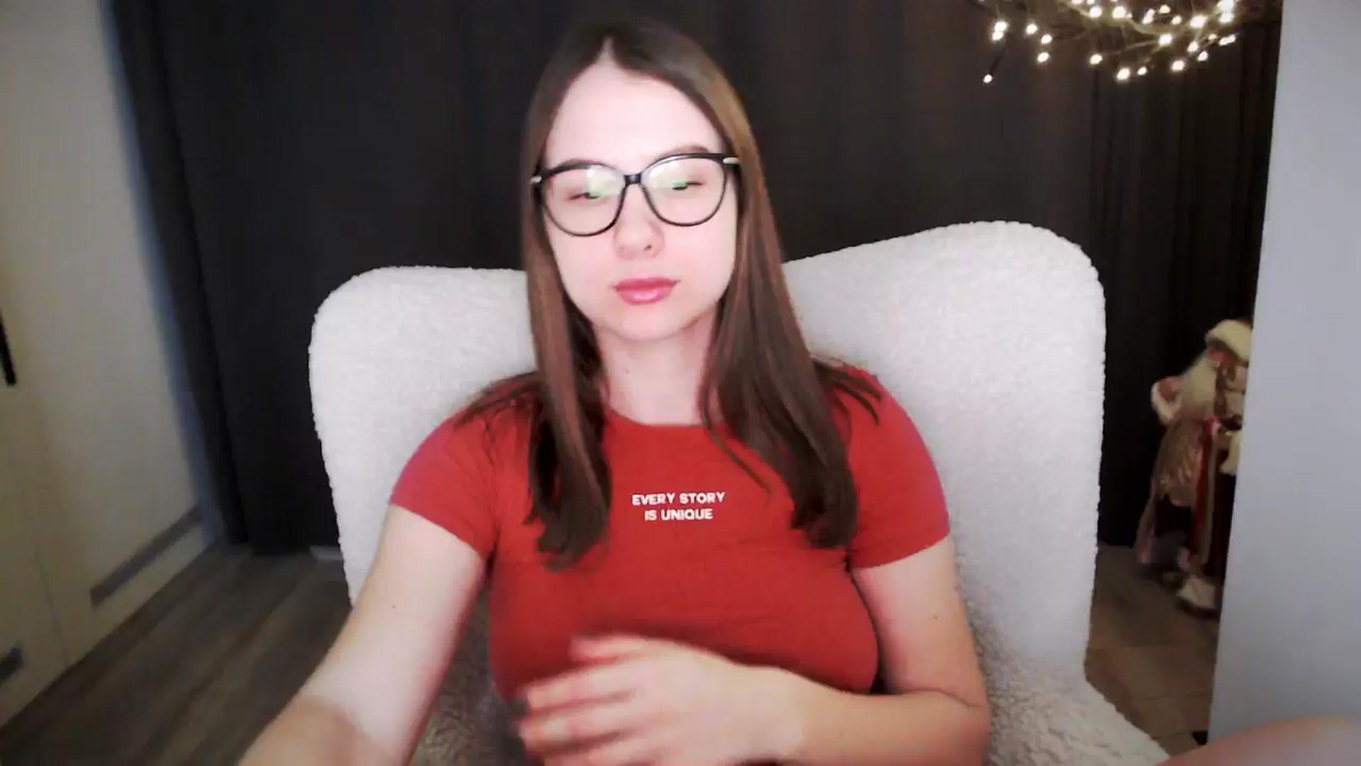Gallery image thumbnail from MarTiny's myfreecams stream on, 02/07/2025, 02:37 image 17 of 20