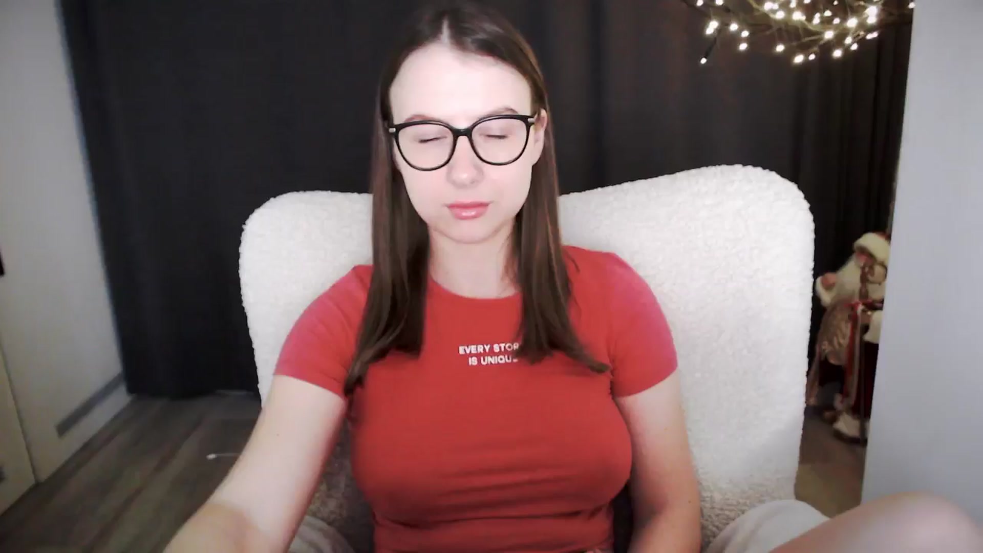 Gallery image thumbnail from MarTiny's myfreecams stream on, 02/09/2025, 01:09 image 5 of 20
