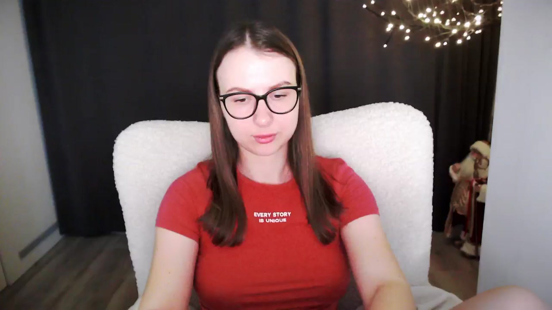 Gallery image thumbnail from MarTiny's myfreecams stream on, 02/09/2025, 02:47 image 1 of 20