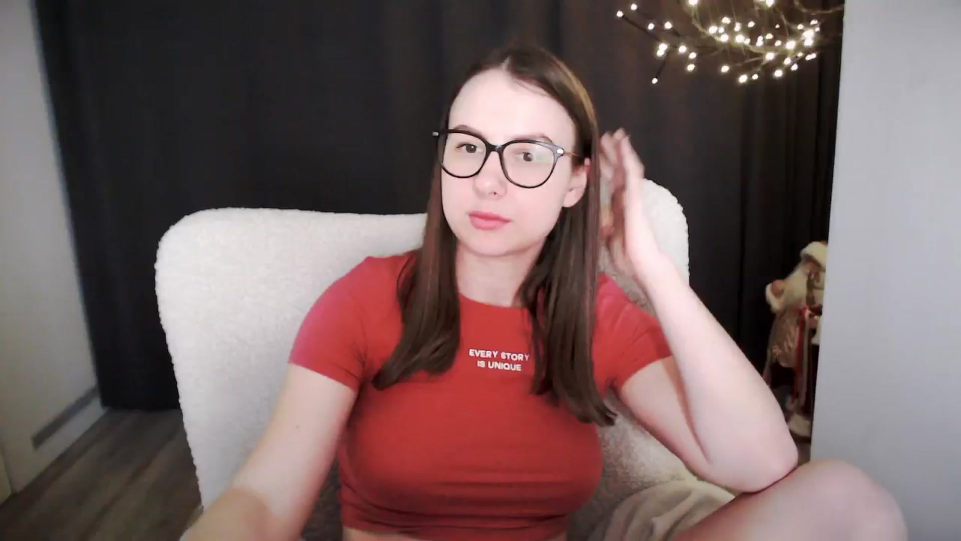 Gallery image thumbnail from MarTiny's myfreecams stream on, 02/09/2025, 02:47 image 19 of 20