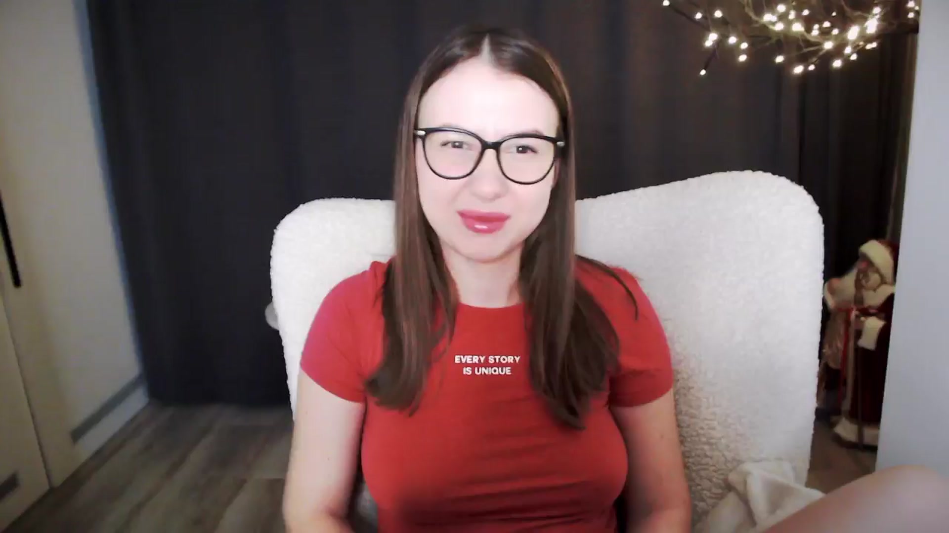 Gallery image thumbnail from MarTiny's myfreecams stream on, 02/19/2025, 01:23 image 6 of 20