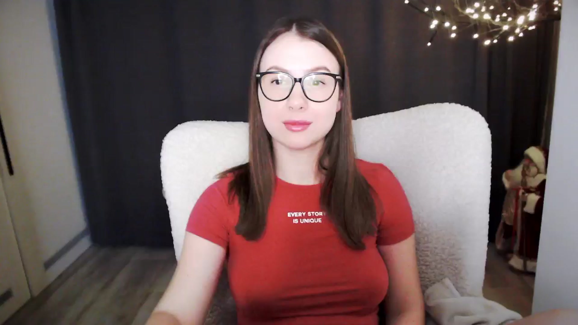 Gallery image thumbnail from MarTiny's myfreecams stream on, 02/19/2025, 01:23 image 12 of 20