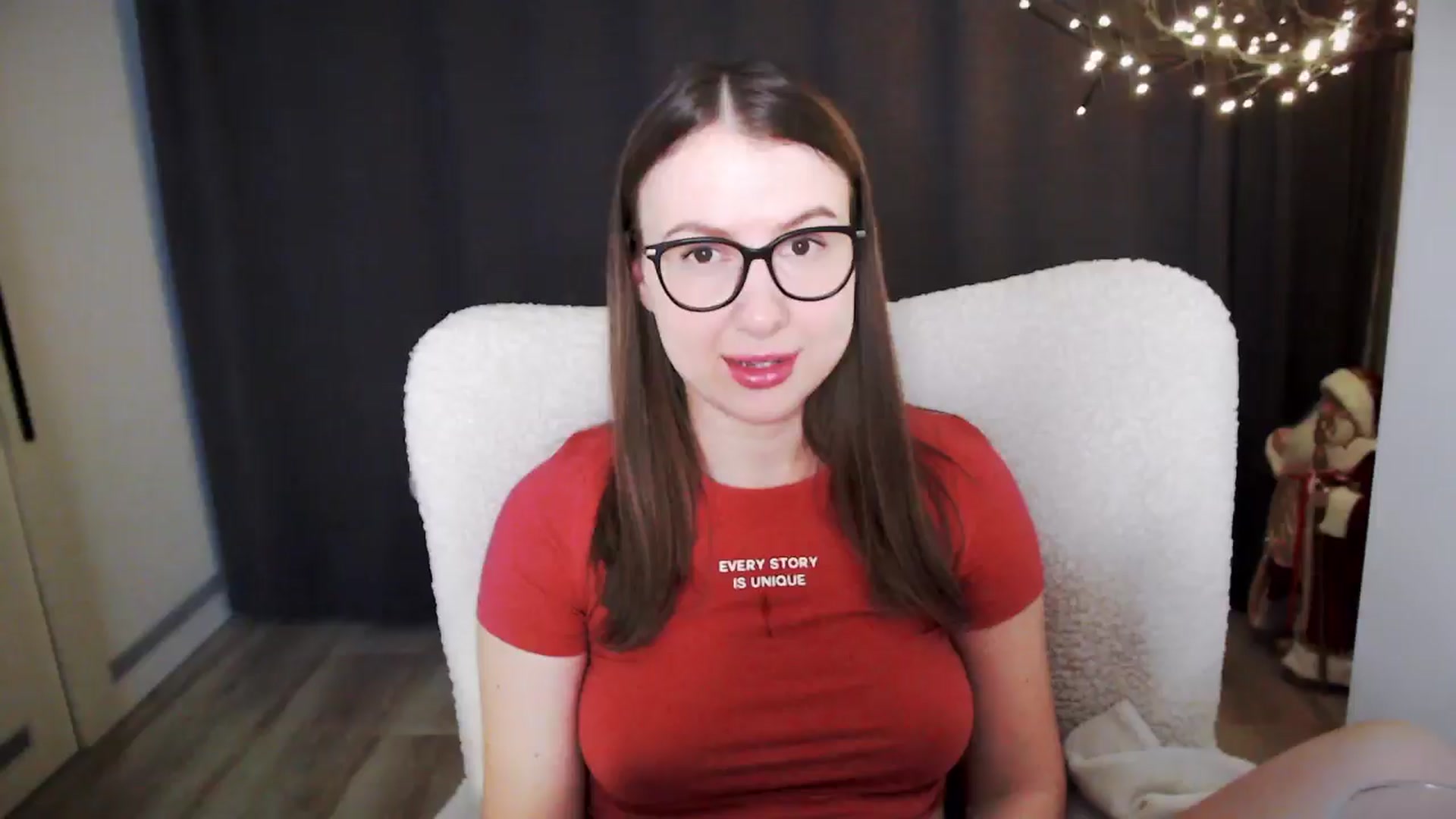 Gallery image thumbnail from MarTiny's myfreecams stream on, 02/19/2025, 01:23 image 9 of 20