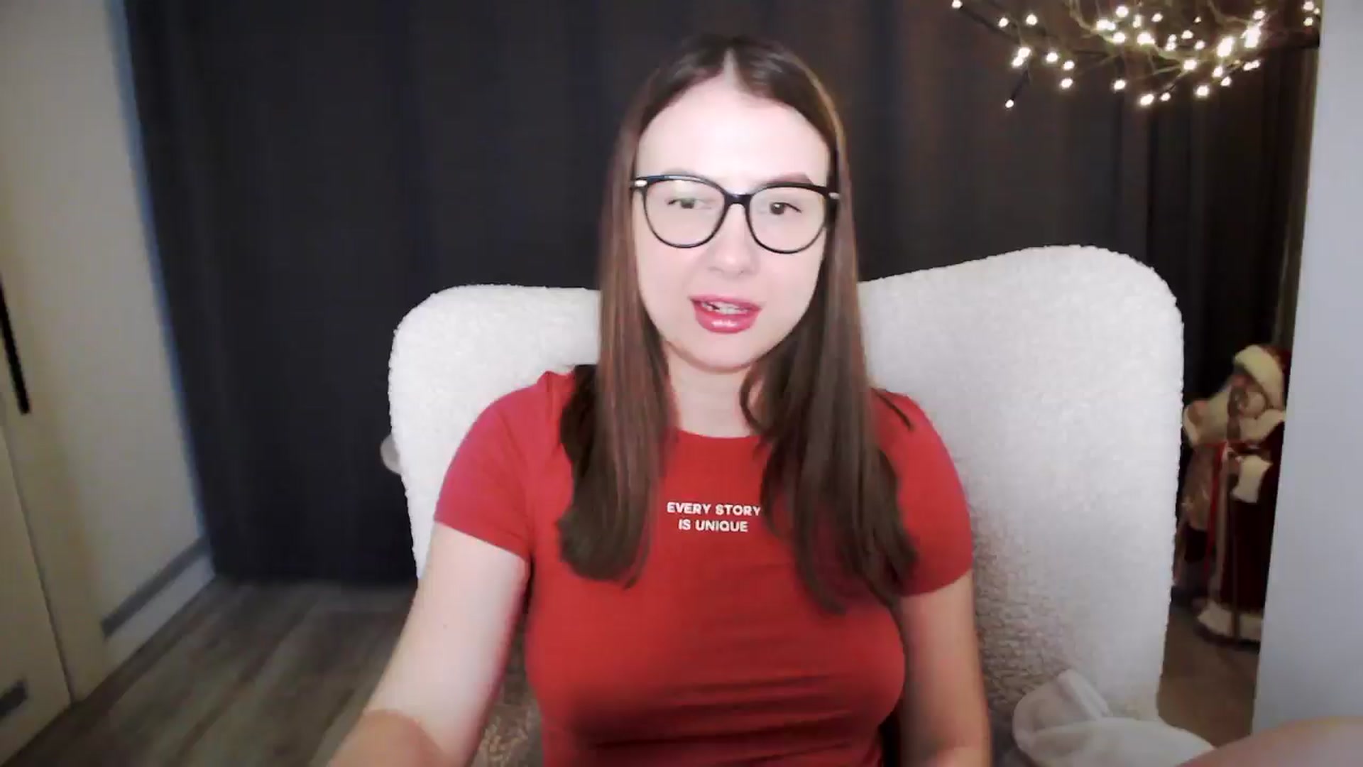 Gallery image thumbnail from MarTiny's myfreecams stream on, 02/19/2025, 01:34 image 8 of 20
