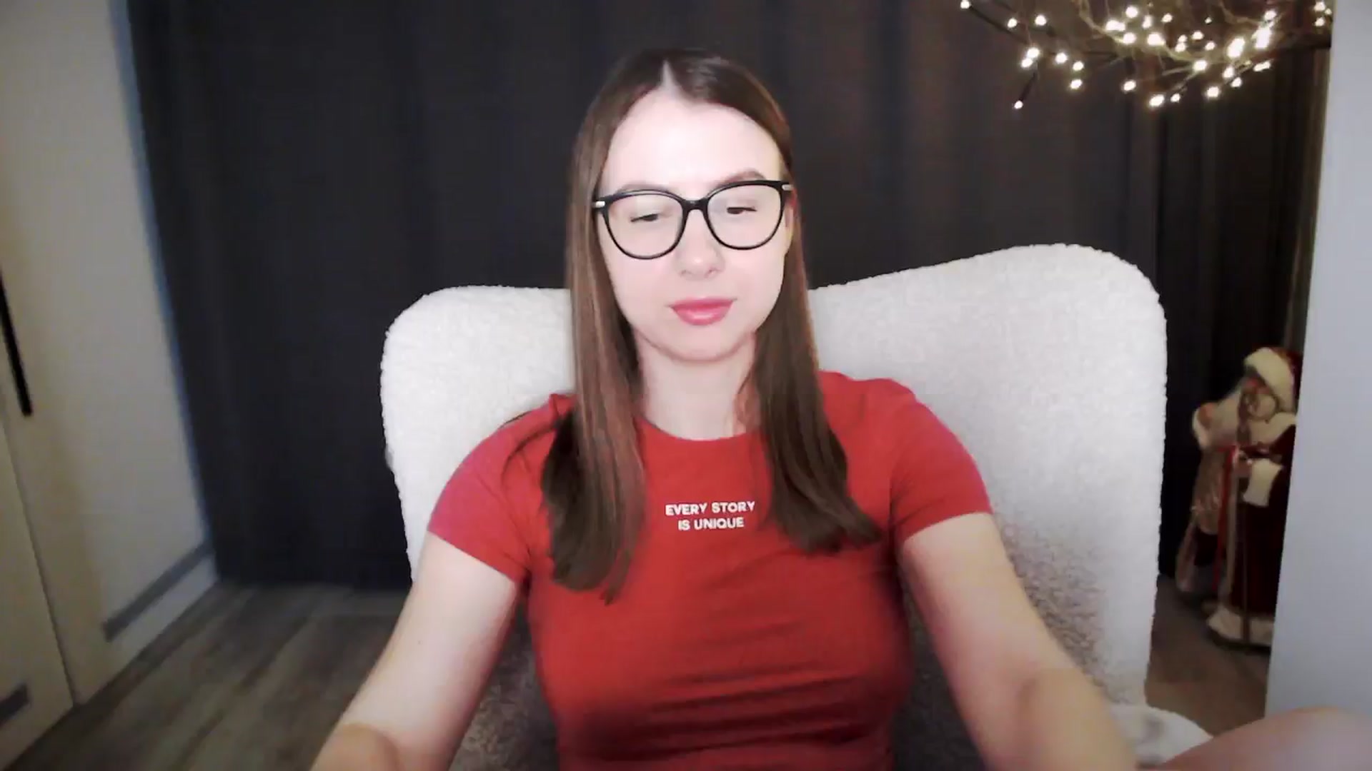 Gallery image thumbnail from MarTiny's myfreecams stream on, 02/19/2025, 01:34 image 14 of 20