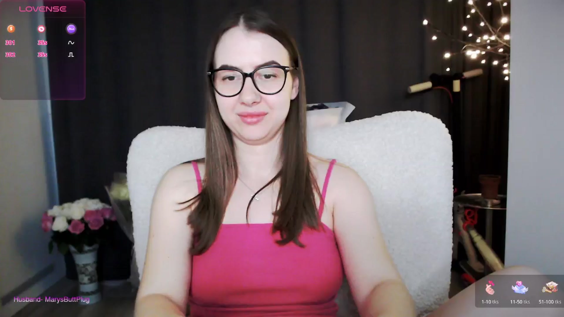 Gallery image thumbnail from MarTiny's myfreecams stream on, 05/01/2025, 01:03 image 9 of 20