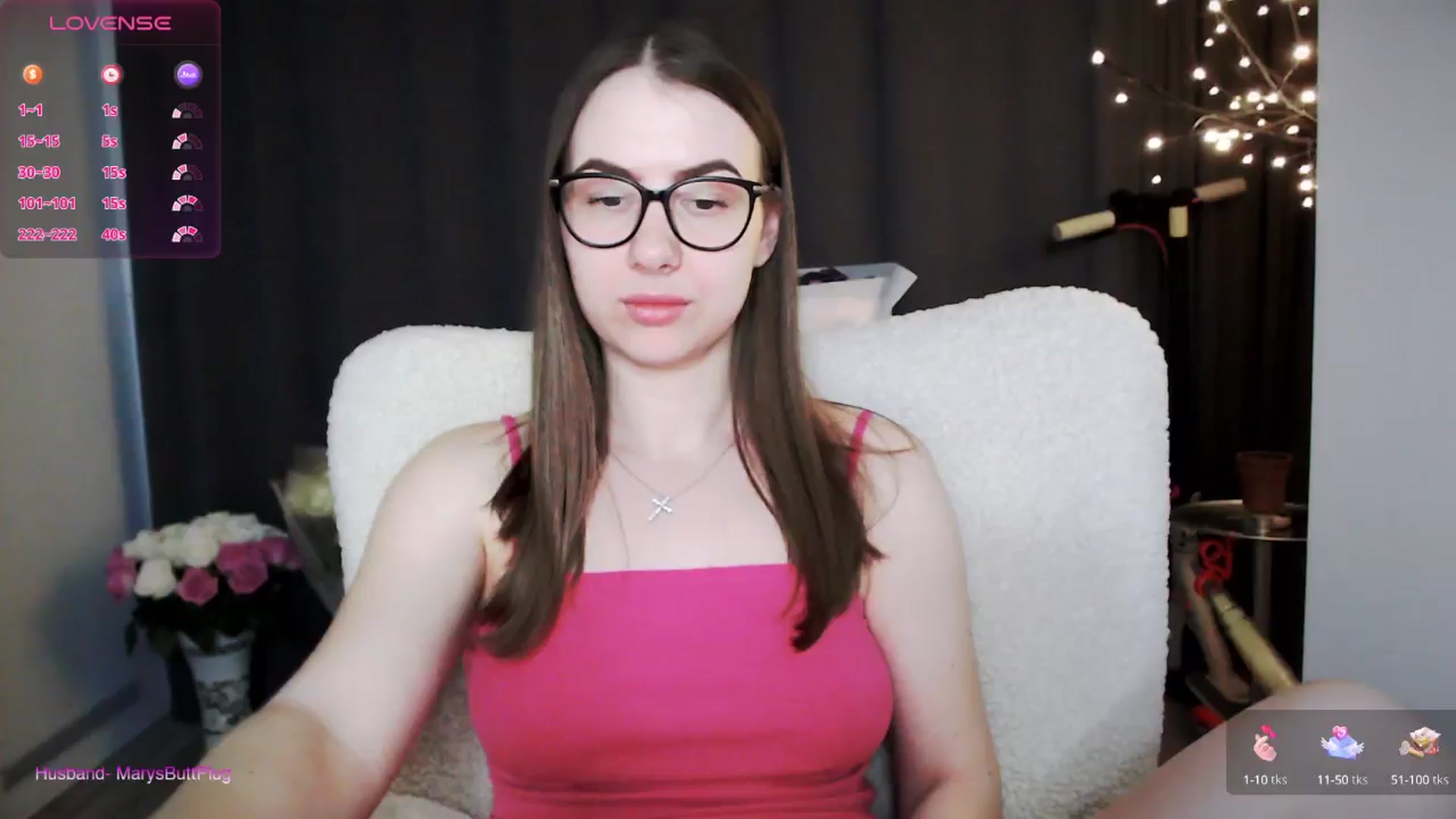 Gallery image thumbnail from MarTiny's myfreecams stream on, 05/01/2025, 01:03 image 11 of 20