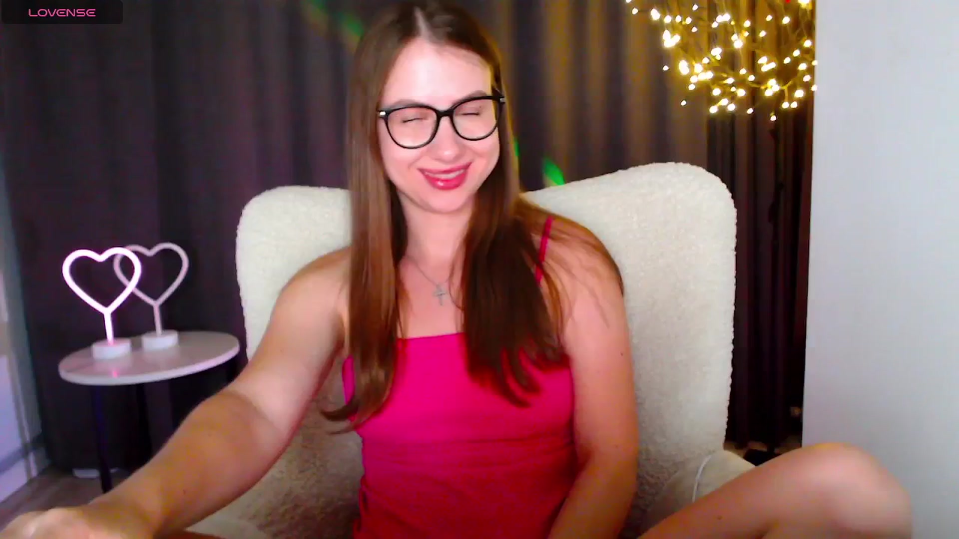 Gallery image thumbnail from MarTiny's myfreecams stream on, 08/21/2025, 23:31 image 4 of 20