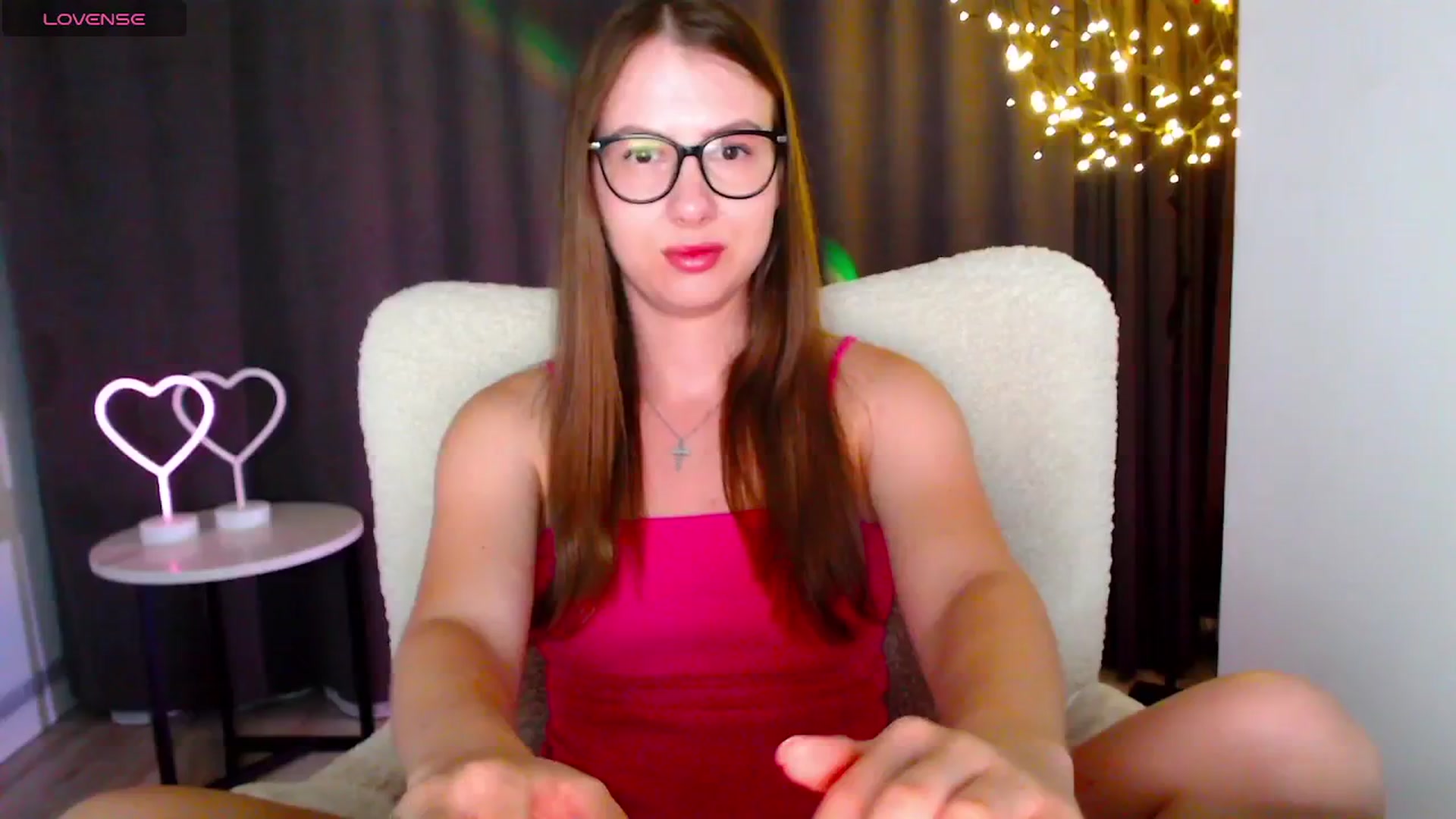 Gallery image thumbnail from MarTiny's myfreecams stream on, 08/21/2025, 23:31 image 1 of 20