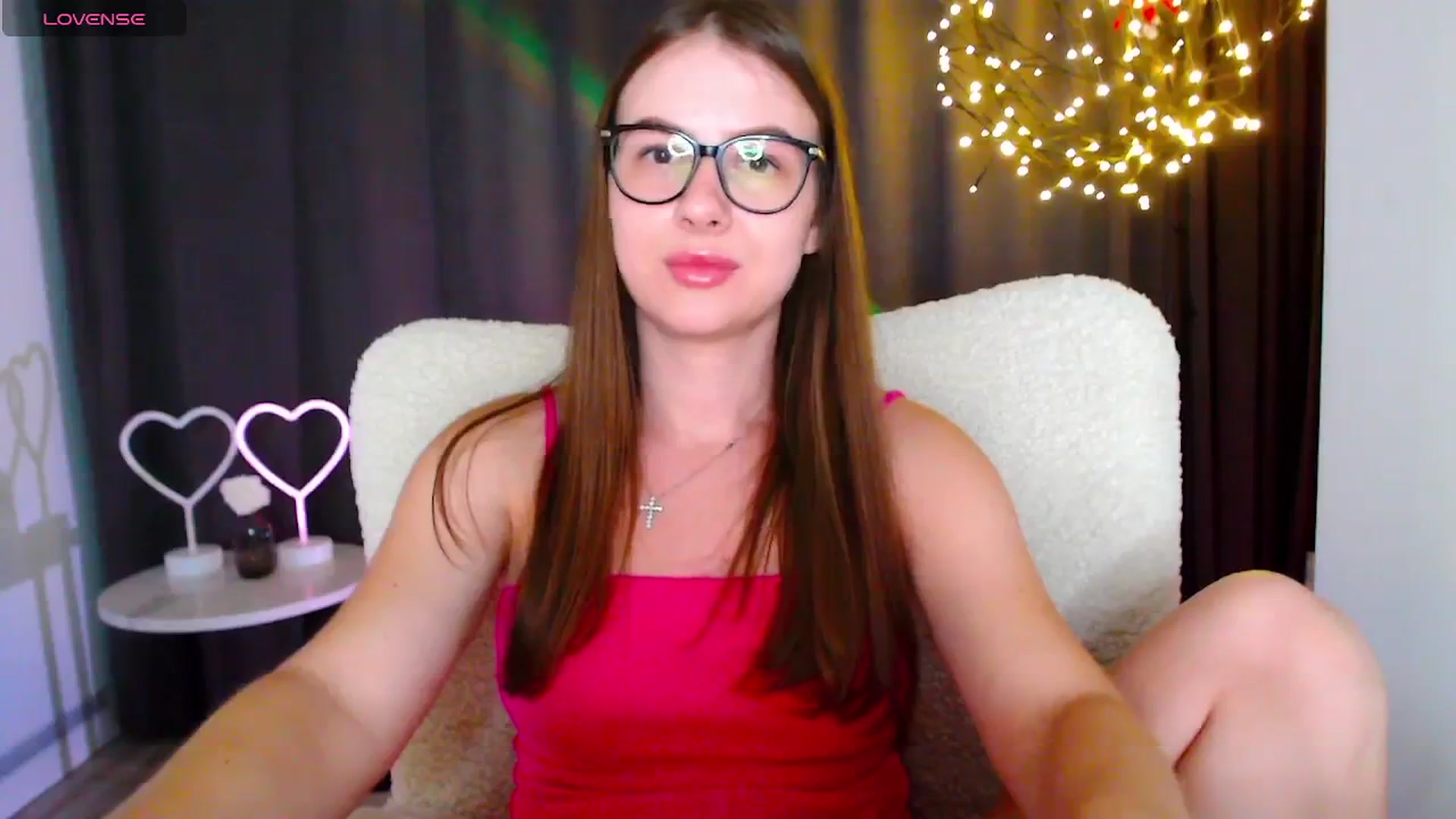 Gallery image thumbnail from MarTiny's myfreecams stream on, 08/28/2025, 24:10 image 8 of 20