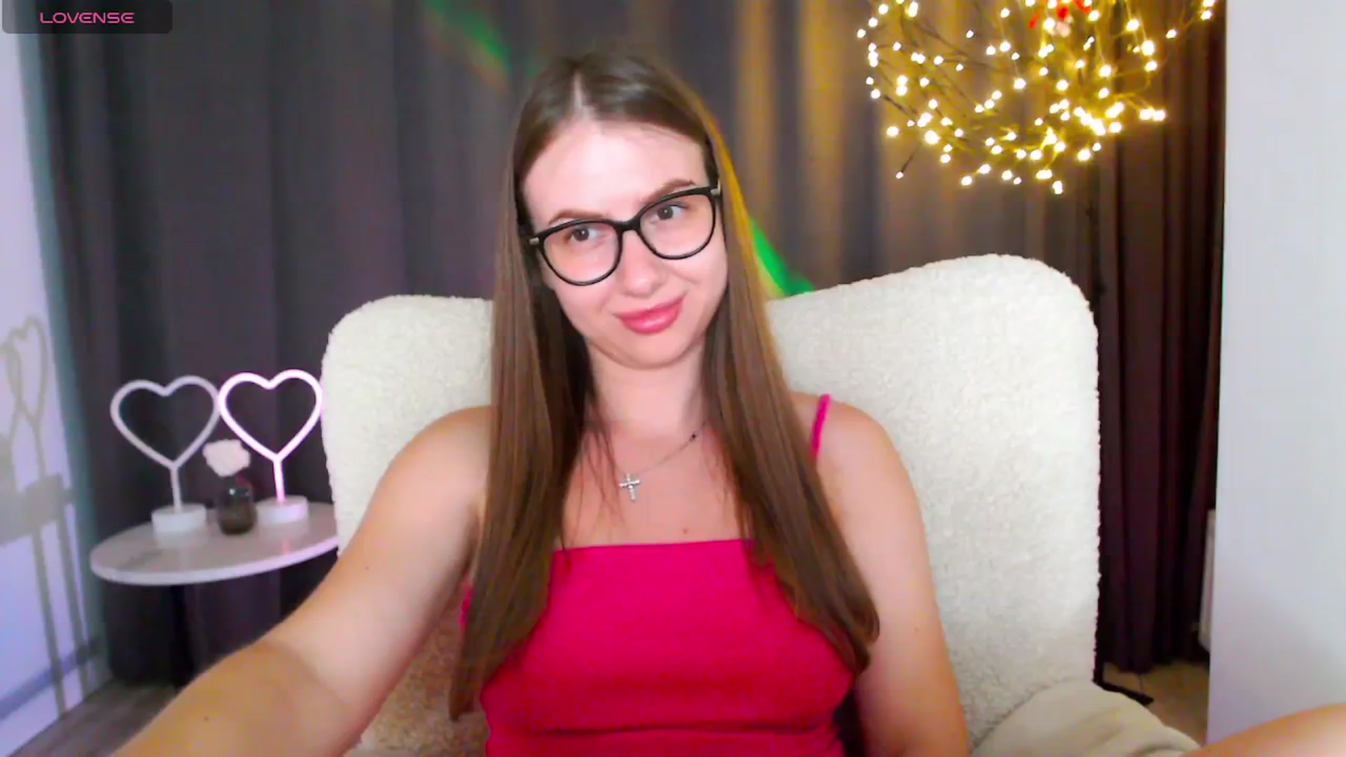 Gallery image thumbnail from MarTiny's myfreecams stream on, 08/28/2025, 24:10 image 7 of 20