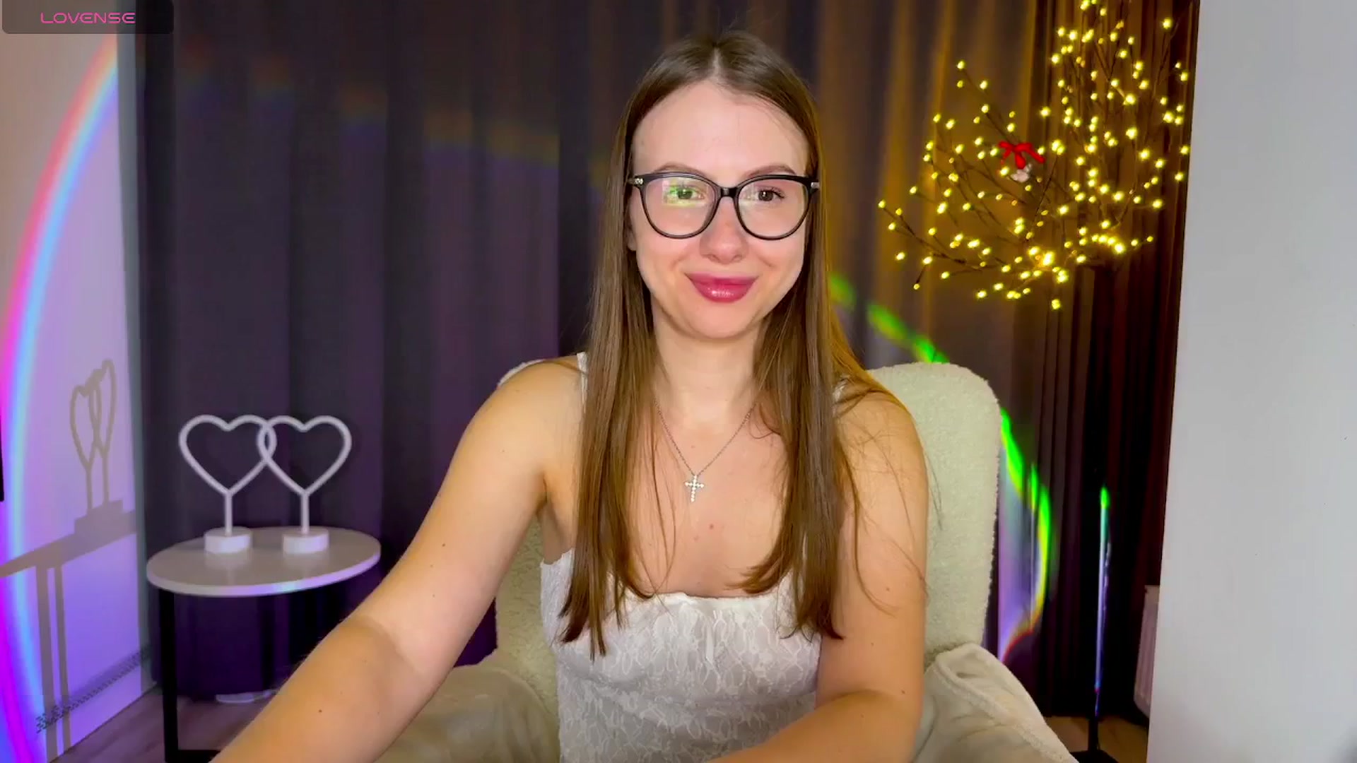 Gallery image thumbnail from MarTiny's myfreecams stream on, 09/25/2025, 24:50 image 7 of 20