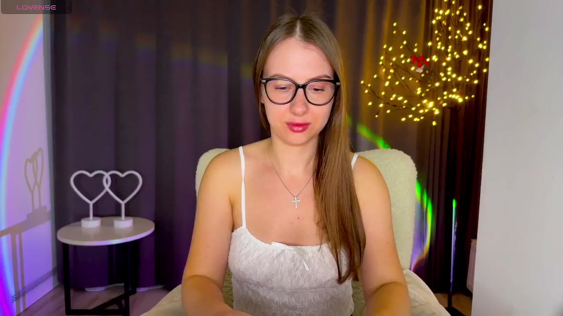Gallery image thumbnail from MarTiny's myfreecams stream on, 09/25/2025, 24:50 image 2 of 20