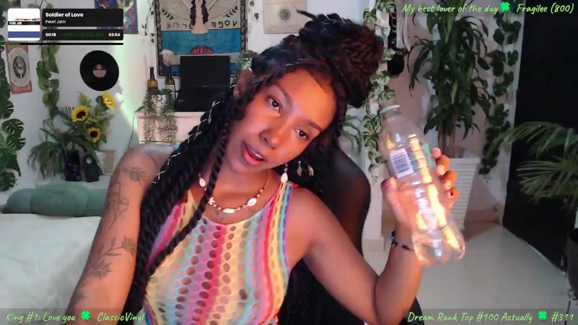 Gallery image thumbnail from MarWitch777's myfreecams stream on, 11/23/2024, 02:12 image 13 of 20