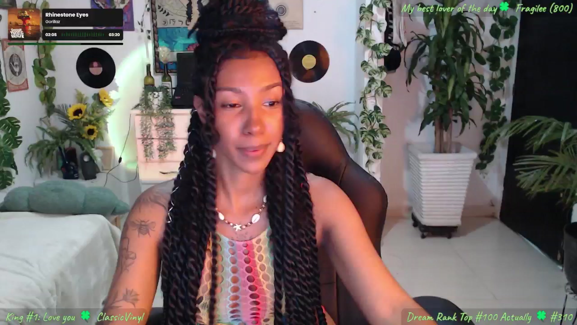 Gallery image thumbnail from MarWitch777's myfreecams stream on, 11/23/2024, 02:12 image 5 of 20
