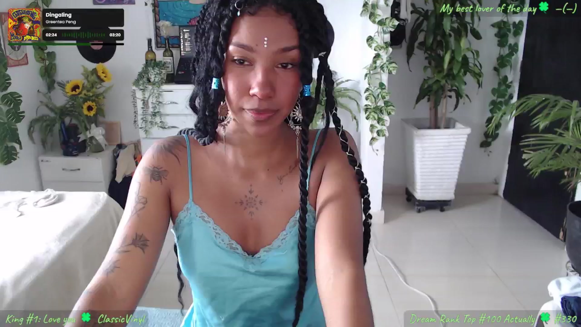 Gallery image thumbnail from MarWitch777's myfreecams stream on, 11/23/2024, 16:21 image 8 of 20