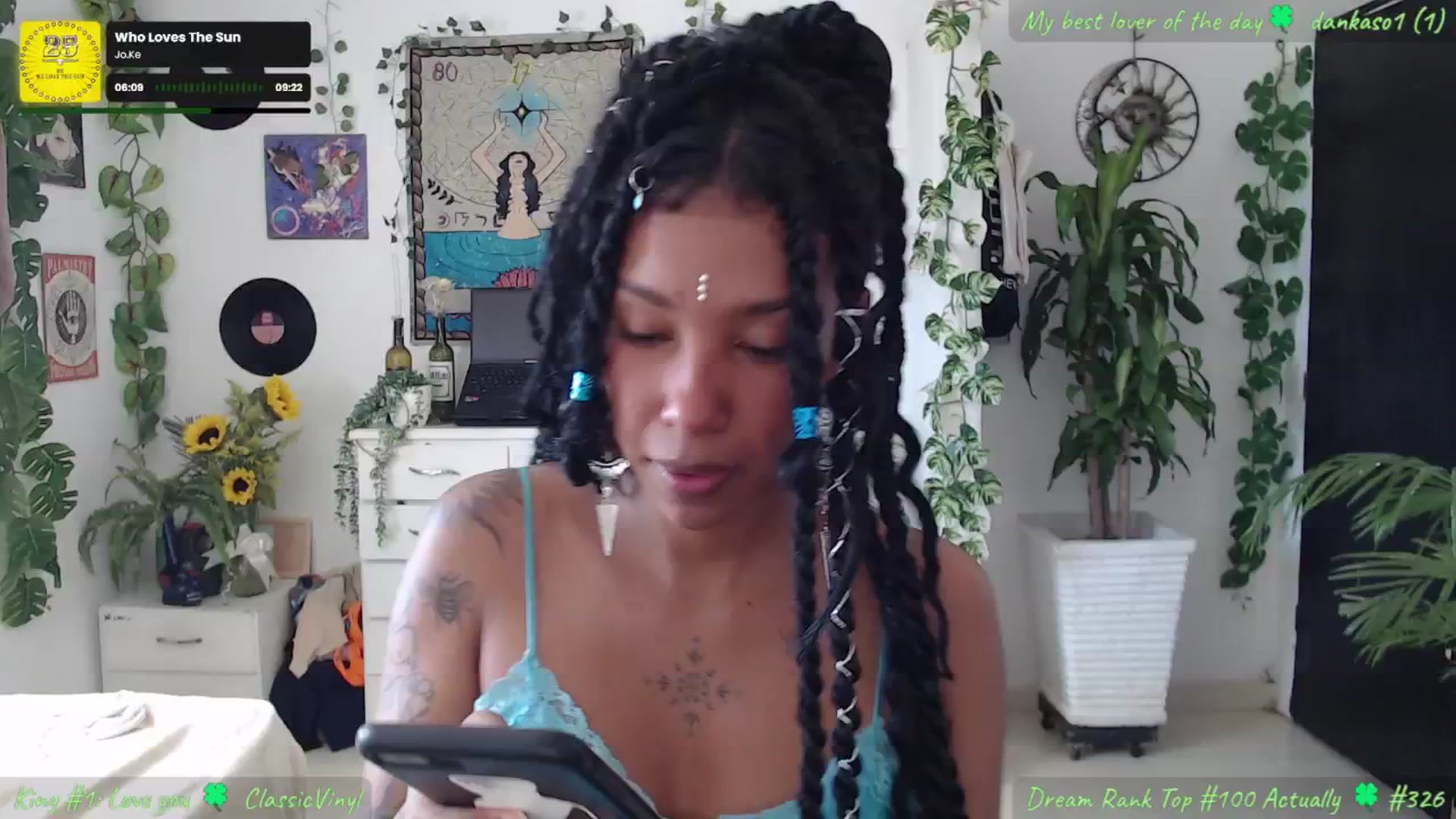 Gallery image thumbnail from MarWitch777's myfreecams stream on, 11/23/2024, 16:21 image 14 of 20