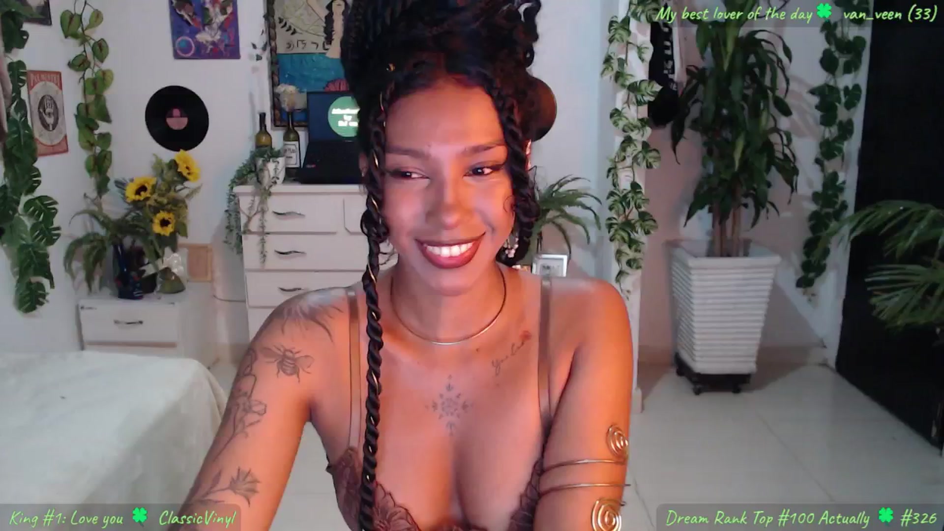 Gallery image thumbnail from MarWitch777's myfreecams stream on, 11/24/2024, 02:14 image 3 of 20