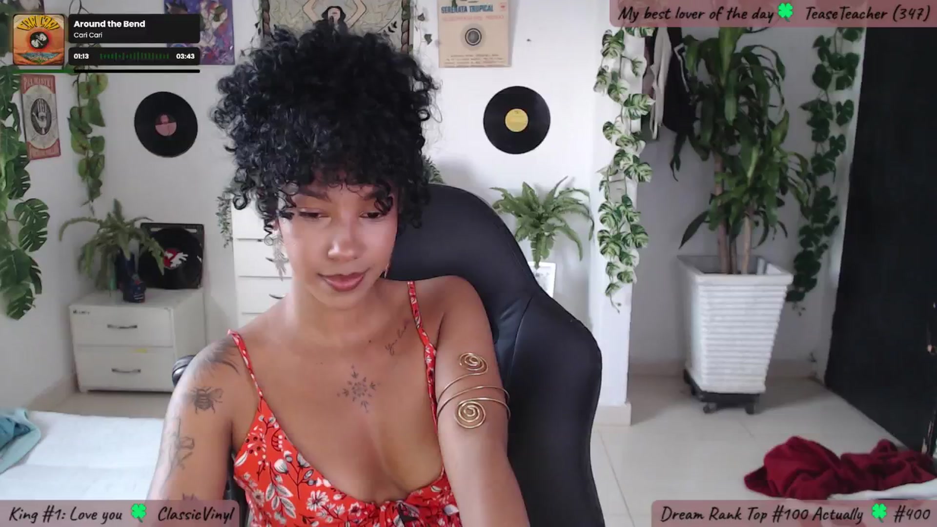 Gallery image thumbnail from MarWitch777's myfreecams stream on, 11/29/2024, 22:32 image 17 of 20