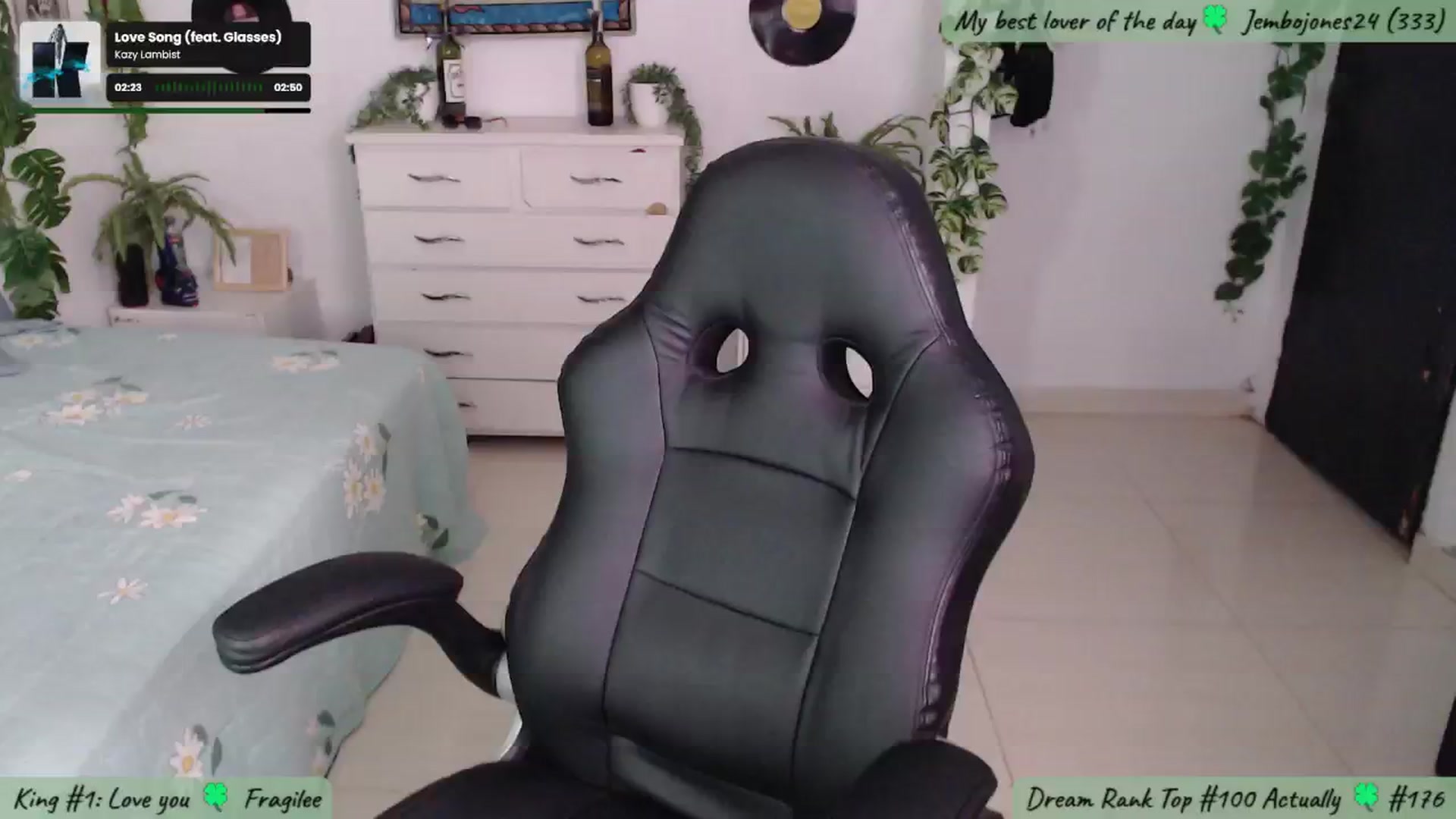 Gallery image thumbnail from MarWitch777's myfreecams stream on, 12/06/2024, 03:07 image 7 of 20