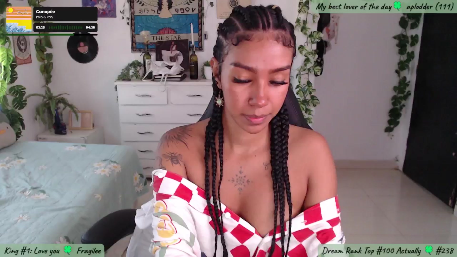 Gallery image thumbnail from MarWitch777's myfreecams stream on, 12/07/2024, 15:43 image 16 of 20