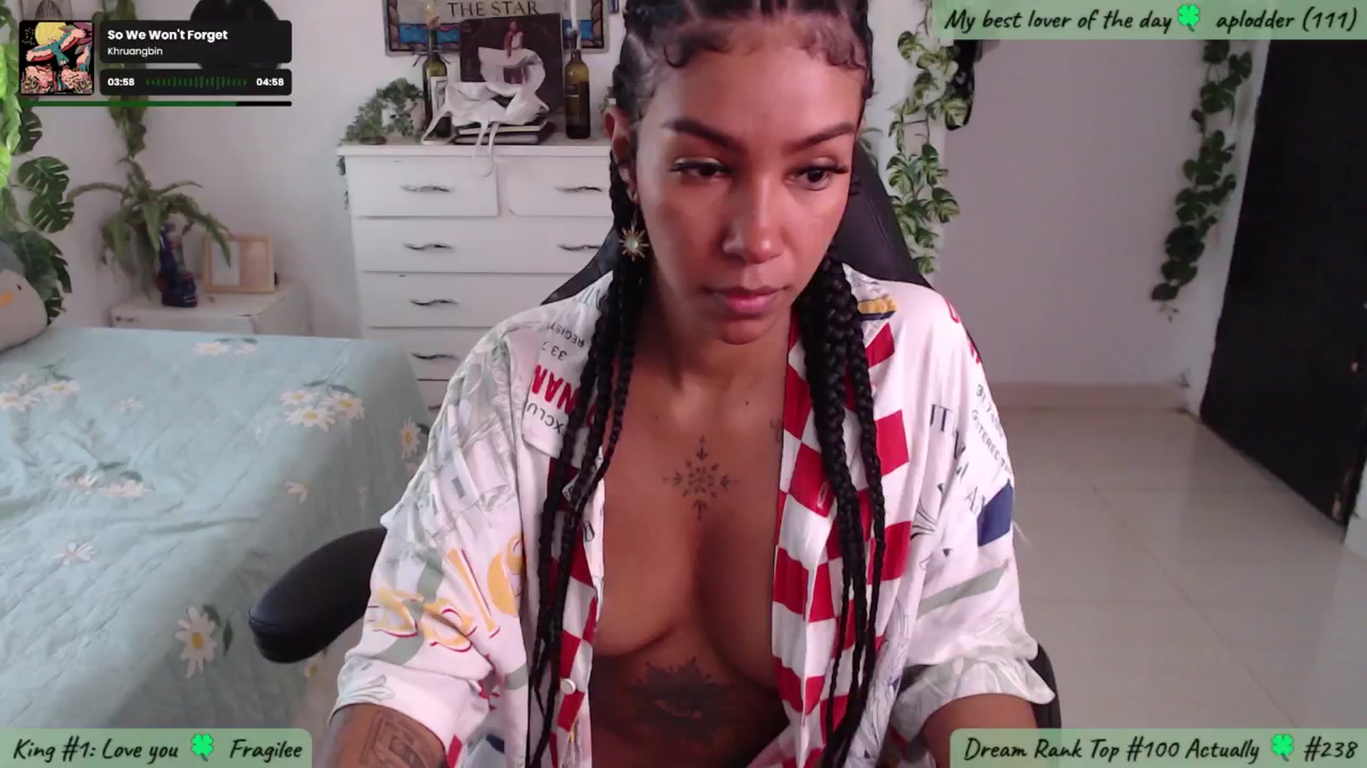 Gallery image thumbnail from MarWitch777's myfreecams stream on, 12/07/2024, 15:43 image 2 of 20