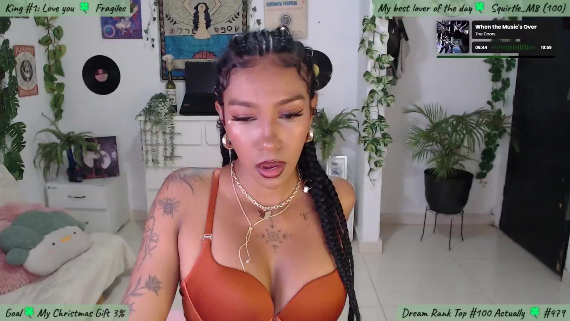 Gallery image thumbnail from MarWitch777's myfreecams stream on, 12/12/2024, 02:34 image 3 of 20
