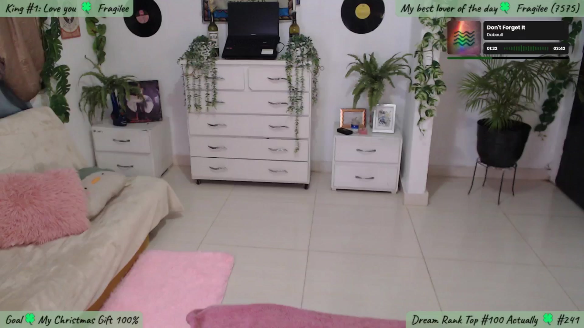 Gallery image thumbnail from MarWitch777's myfreecams stream on, 12/12/2024, 02:34 image 15 of 20