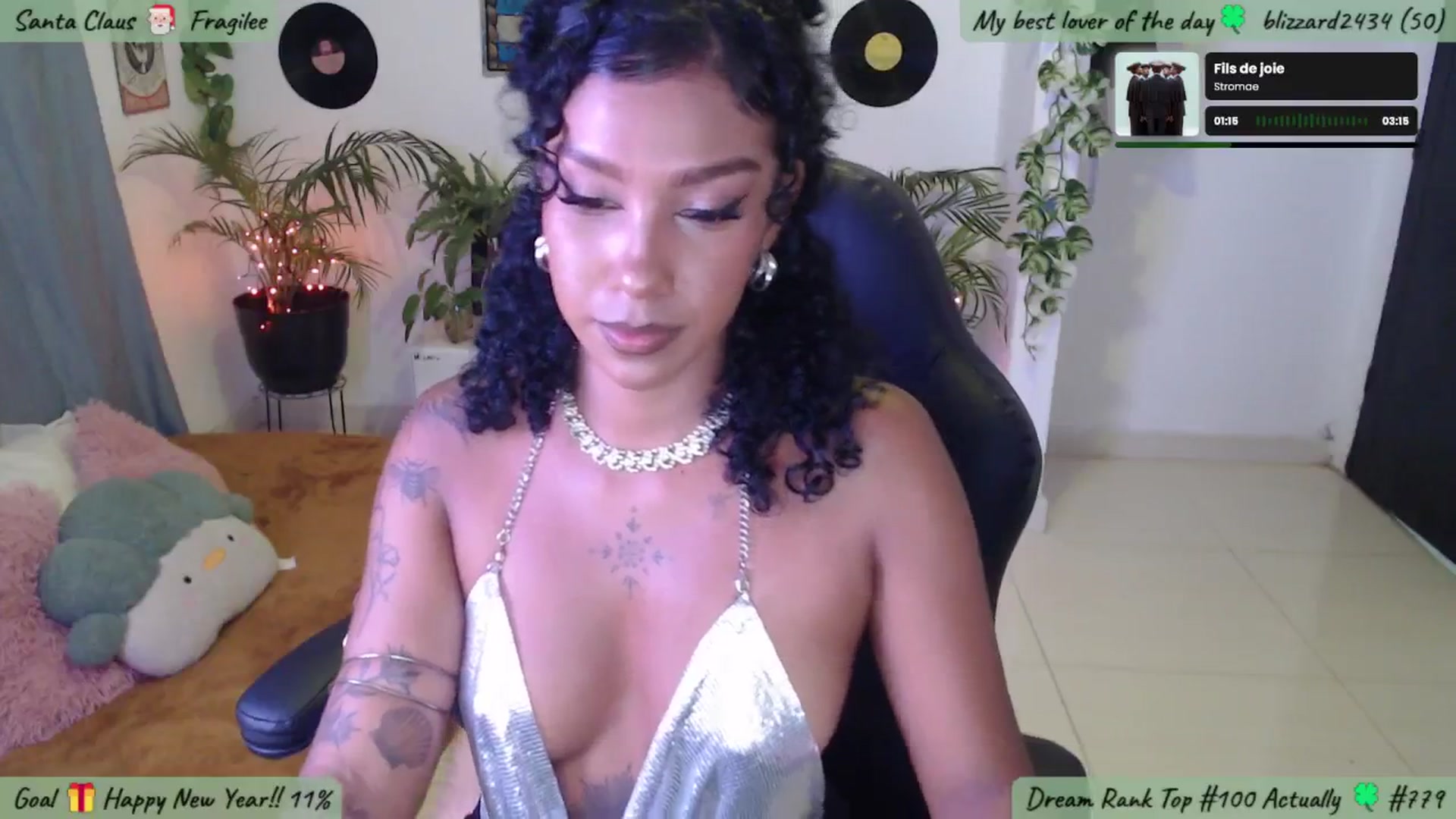 Gallery image thumbnail from MarWitch777's myfreecams stream on, 01/01/2025, 04:24 image 2 of 20