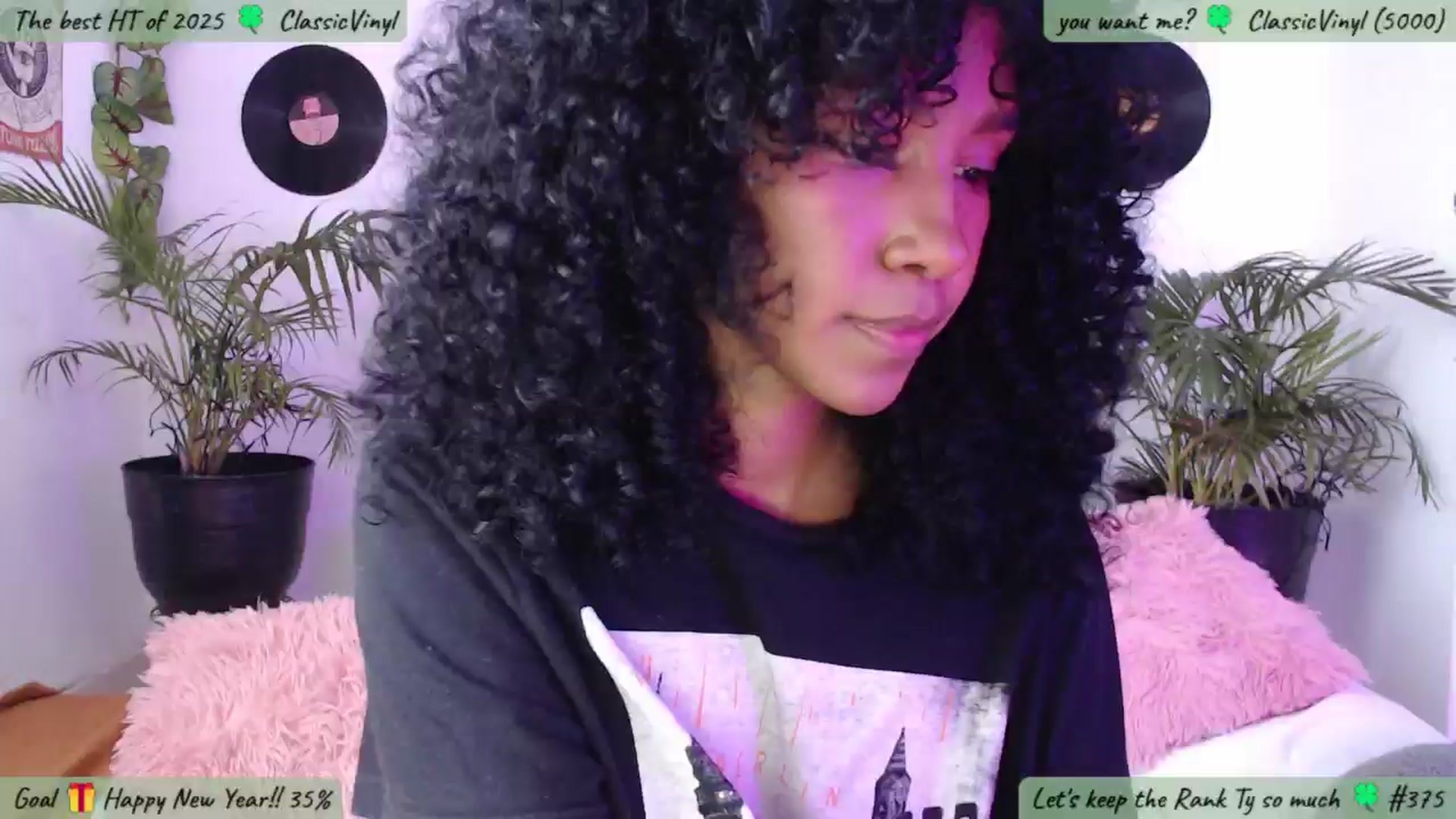 Gallery image thumbnail from MarWitch777's myfreecams stream on, 01/02/2025, 21:07 image 16 of 20